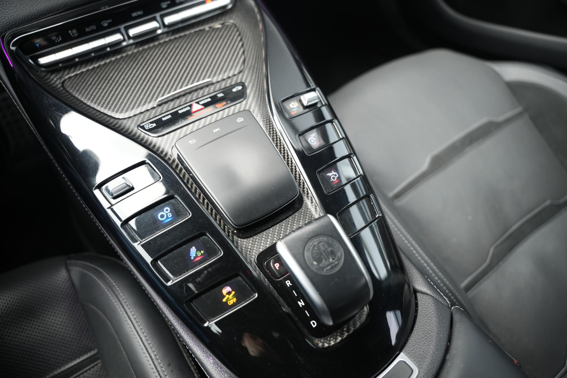 Mercedes-Benz AMG GT 4-Door Coupe AMG 43 Premium Plus 2019 Graphite gray - magno paintwork (818U) 22