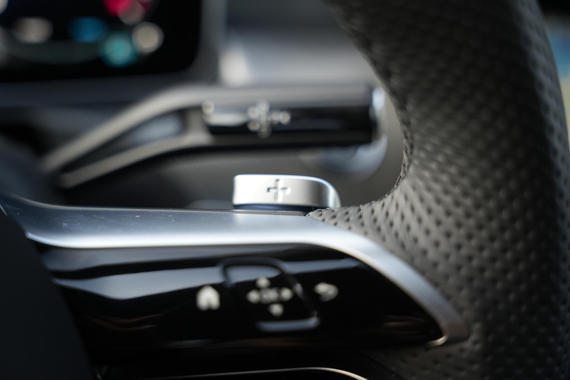 Mercedes-Benz C-Klasse 180 Business Solution AMG 2025 SELENITE GRAY - METALLIC FINISH (992U) 32