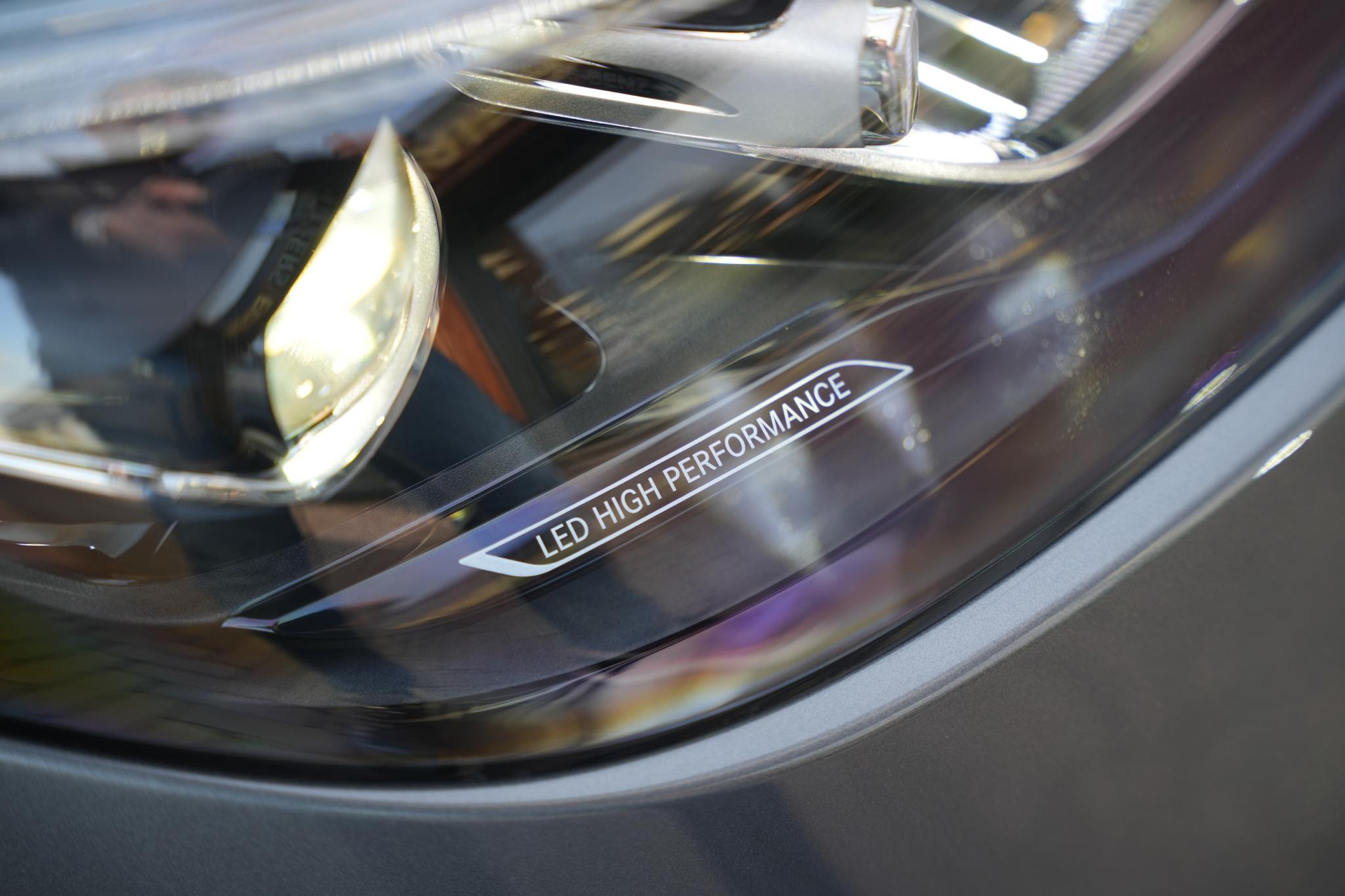 Mercedes-Benz C-Klasse 180 Business Solution AMG 2025 SELENITE GRAY - METALLIC FINISH (992U) 37