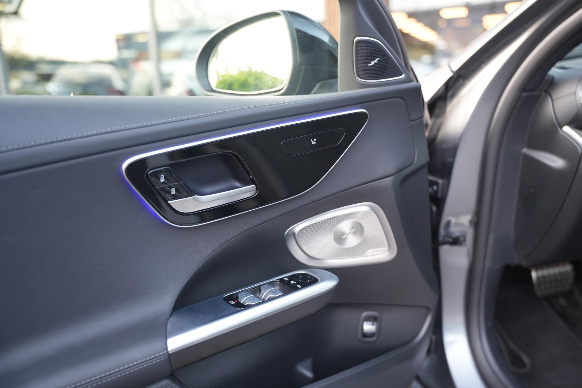 Mercedes-Benz C-Klasse 180 Business Solution AMG 2025 SELENITE GRAY - METALLIC FINISH (992U) 6