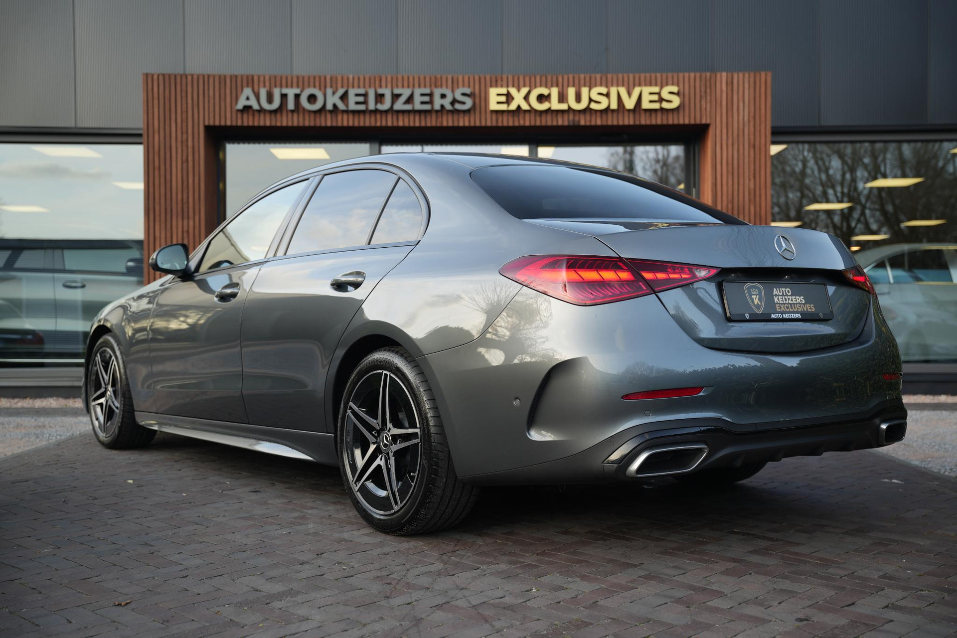 Mercedes-Benz C-Klasse 180 Business Solution AMG 2025 SELENITE GRAY - METALLIC FINISH (992U) 7