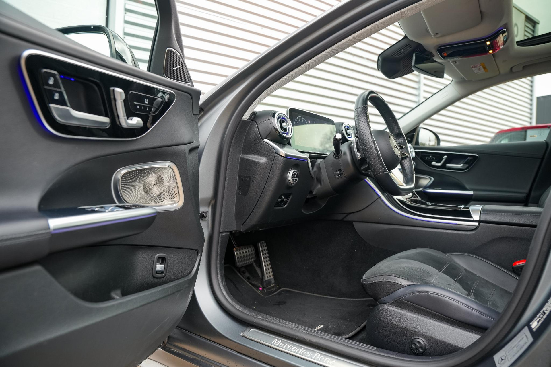 Mercedes-Benz C-Klasse 200 4MATIC AMG Line 2021 MANUFAKTUR selenite gray - Magno paintwork (297U) 21