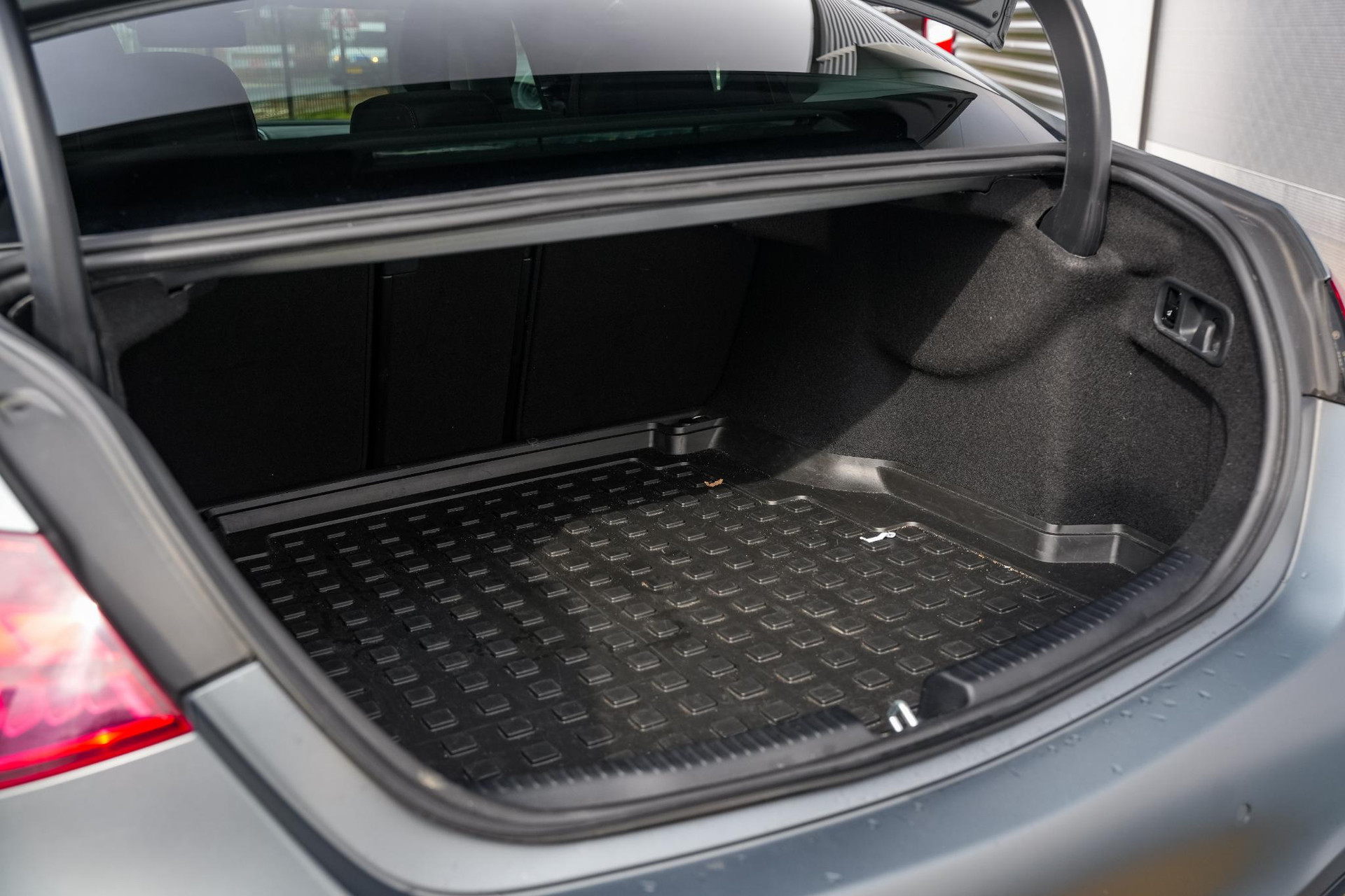 Mercedes-Benz C-Klasse 200 4MATIC AMG Line 2021 MANUFAKTUR selenite gray - Magno paintwork (297U) 35