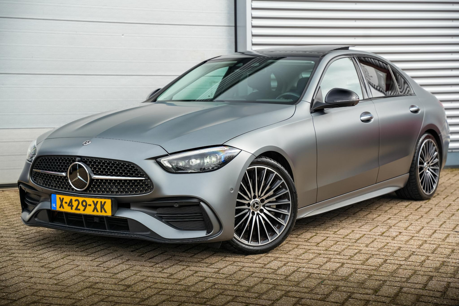 Mercedes-Benz C-Klasse 200 4MATIC AMG Line 2021 MANUFAKTUR selenite gray - Magno paintwork (297U) 37