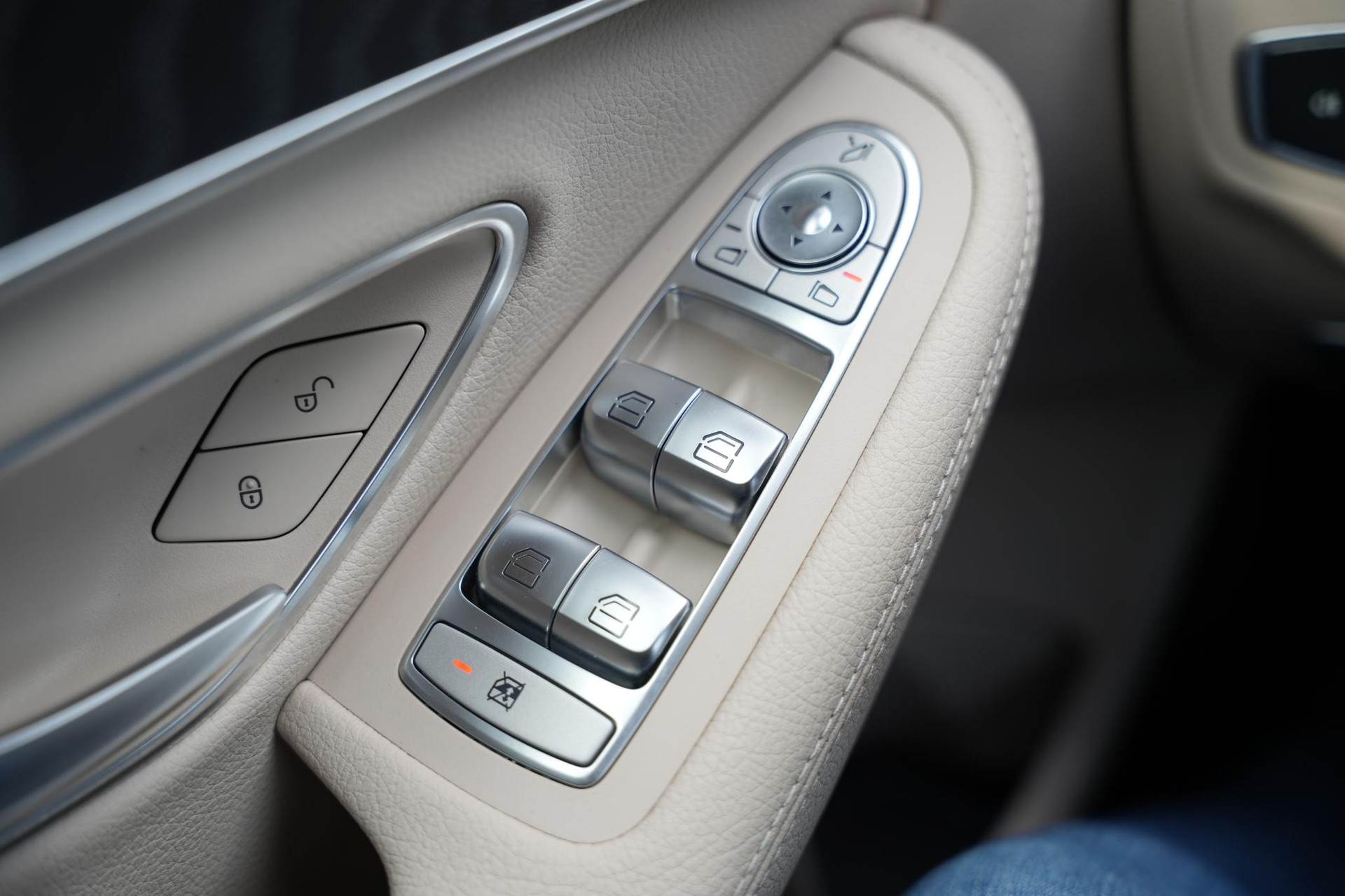 Mercedes-Benz C-Klasse Estate 350 e Lease Edition Plus 2016 Citrine brown - metallic finish (796U) 35