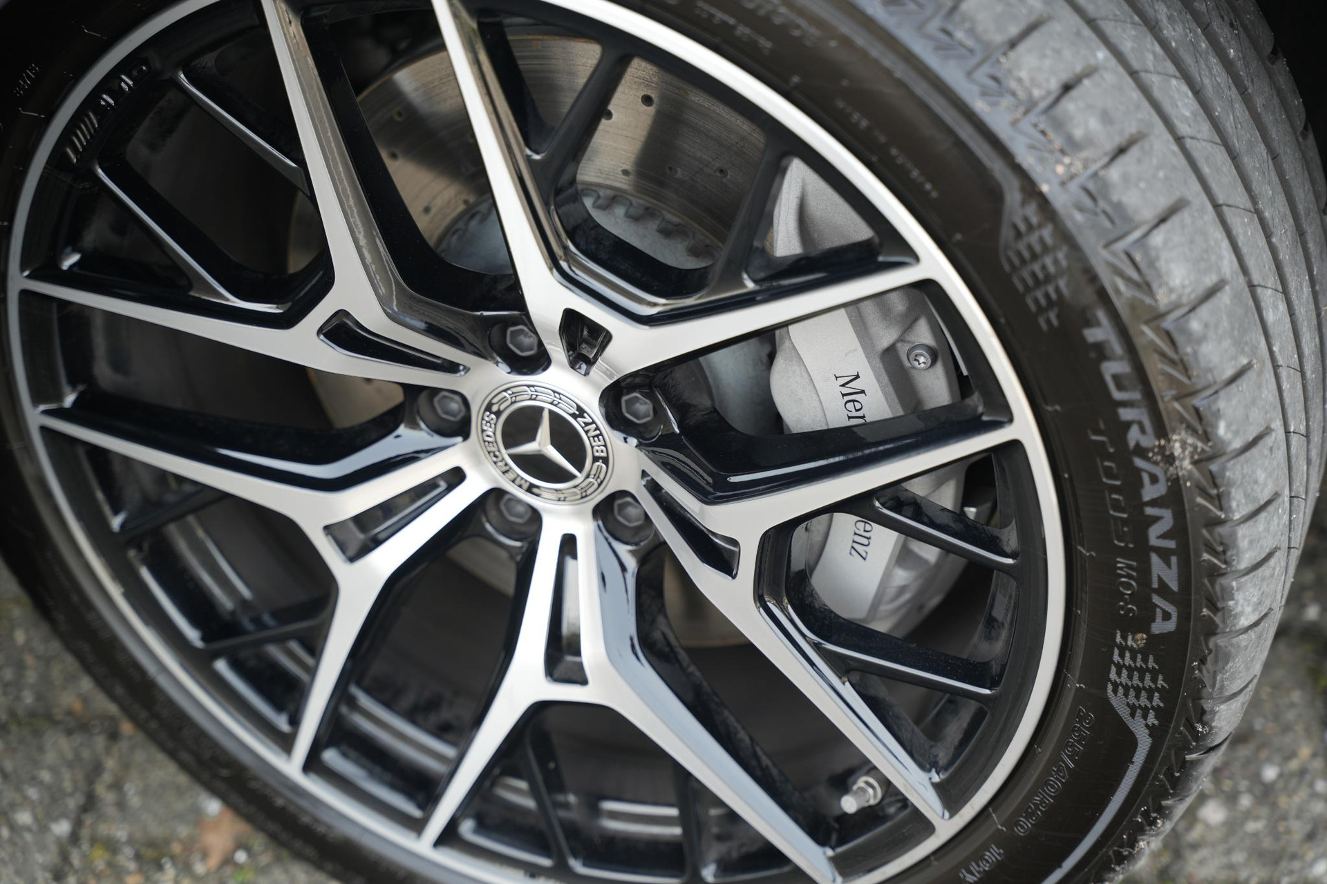 Mercedes-Benz E-Klasse All-Terrain 300 de 4MATIC All-Terrain 2025 Velvet brown-metallic finish (771U) 30