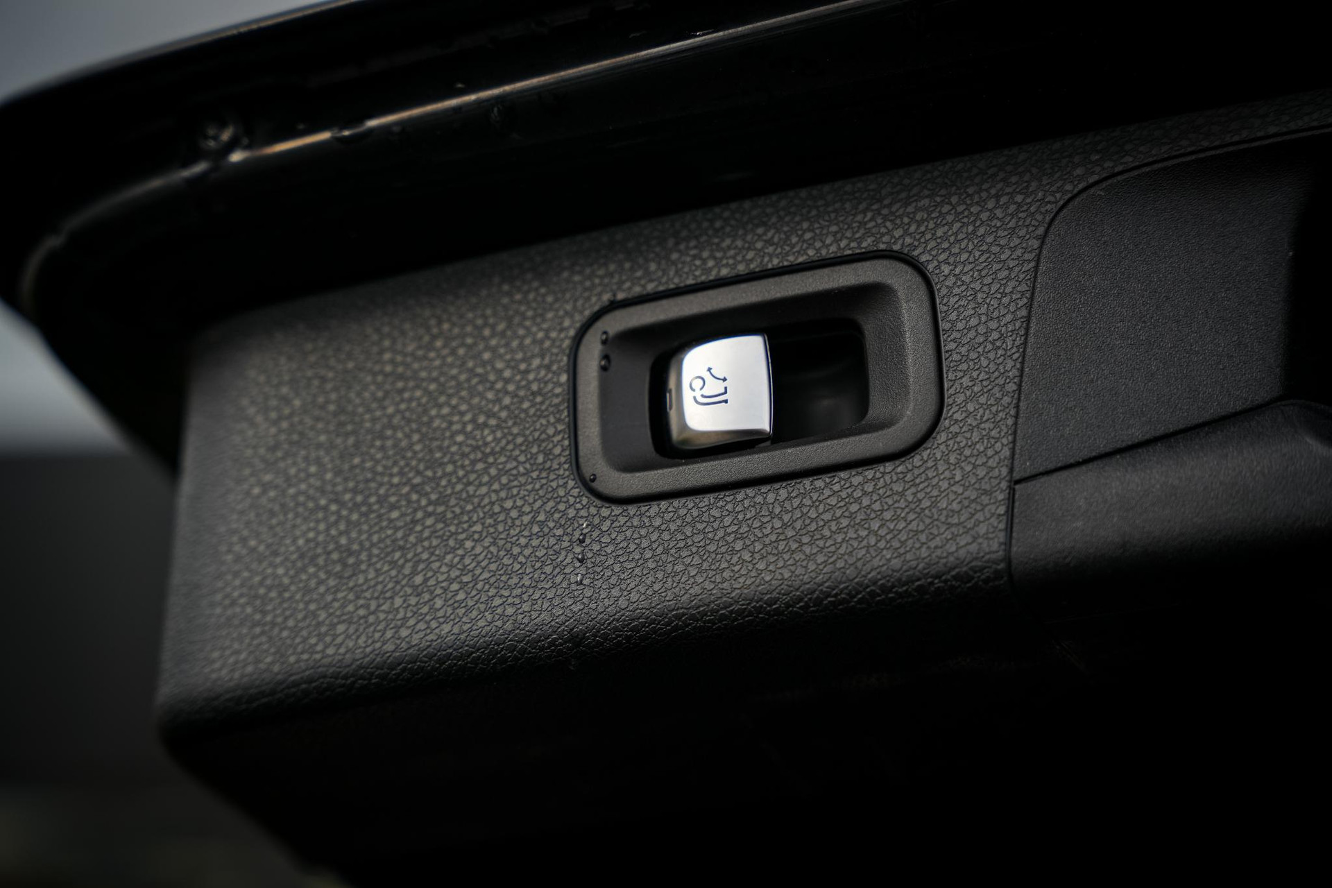 Mercedes-Benz E-Klasse All-Terrain 400 d 4Matic 2022 Obsidian black - metallic finish (197U) 29