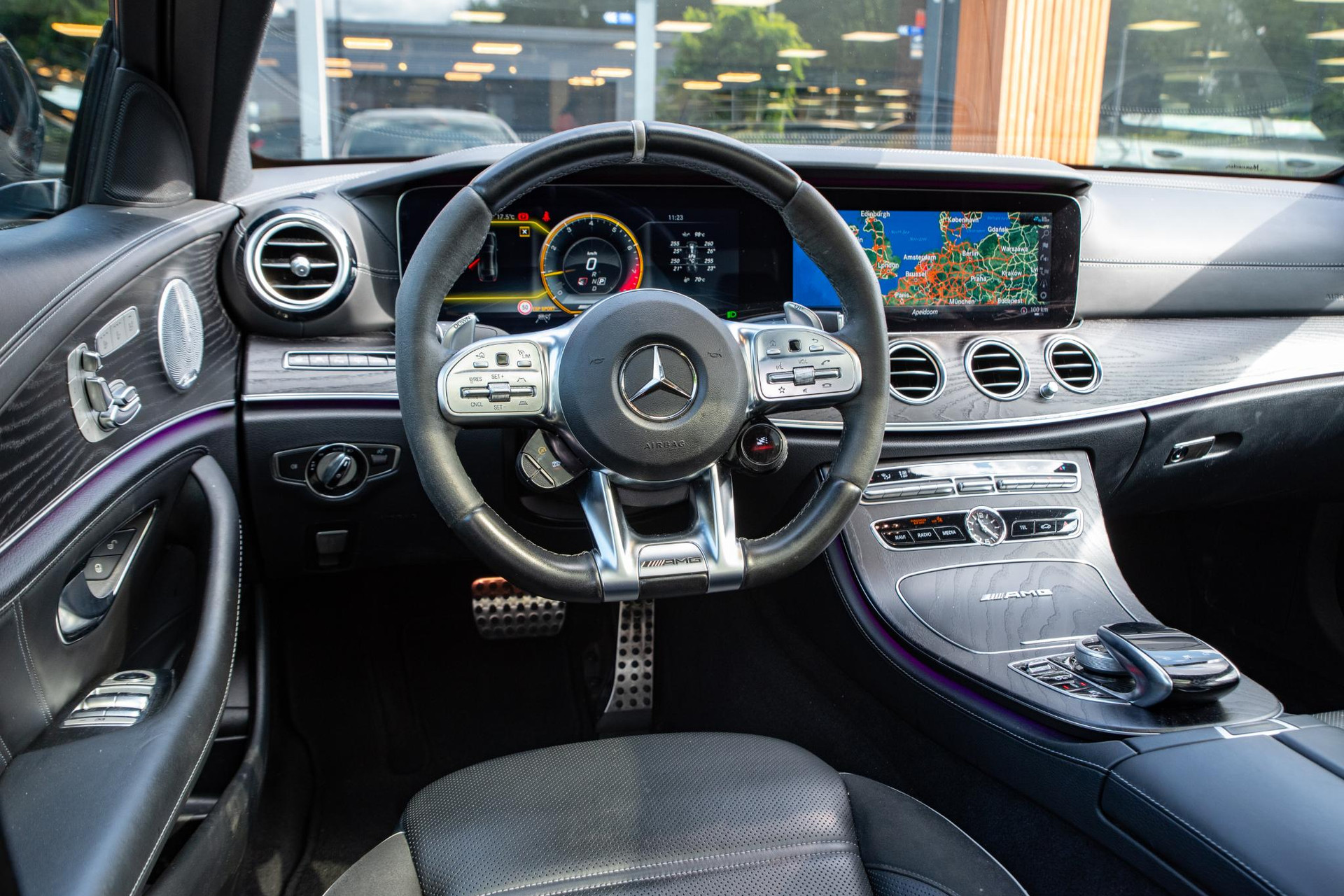 Mercedes-Benz E-Klasse AMG 63 S 4MATIC+ 2019  10