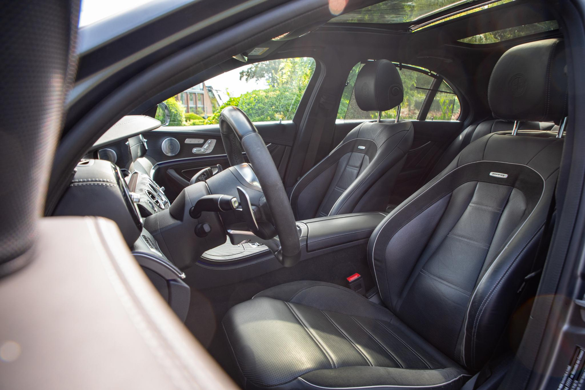 Mercedes-Benz E-Klasse AMG 63 S 4MATIC+ 2019  12