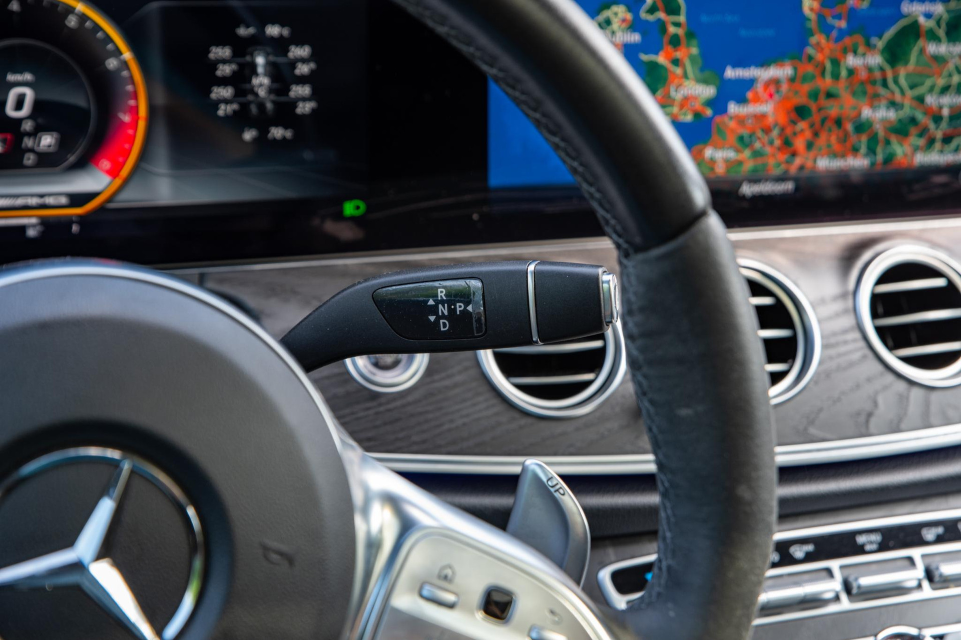 Mercedes-Benz E-Klasse AMG 63 S 4MATIC+ 2019  15