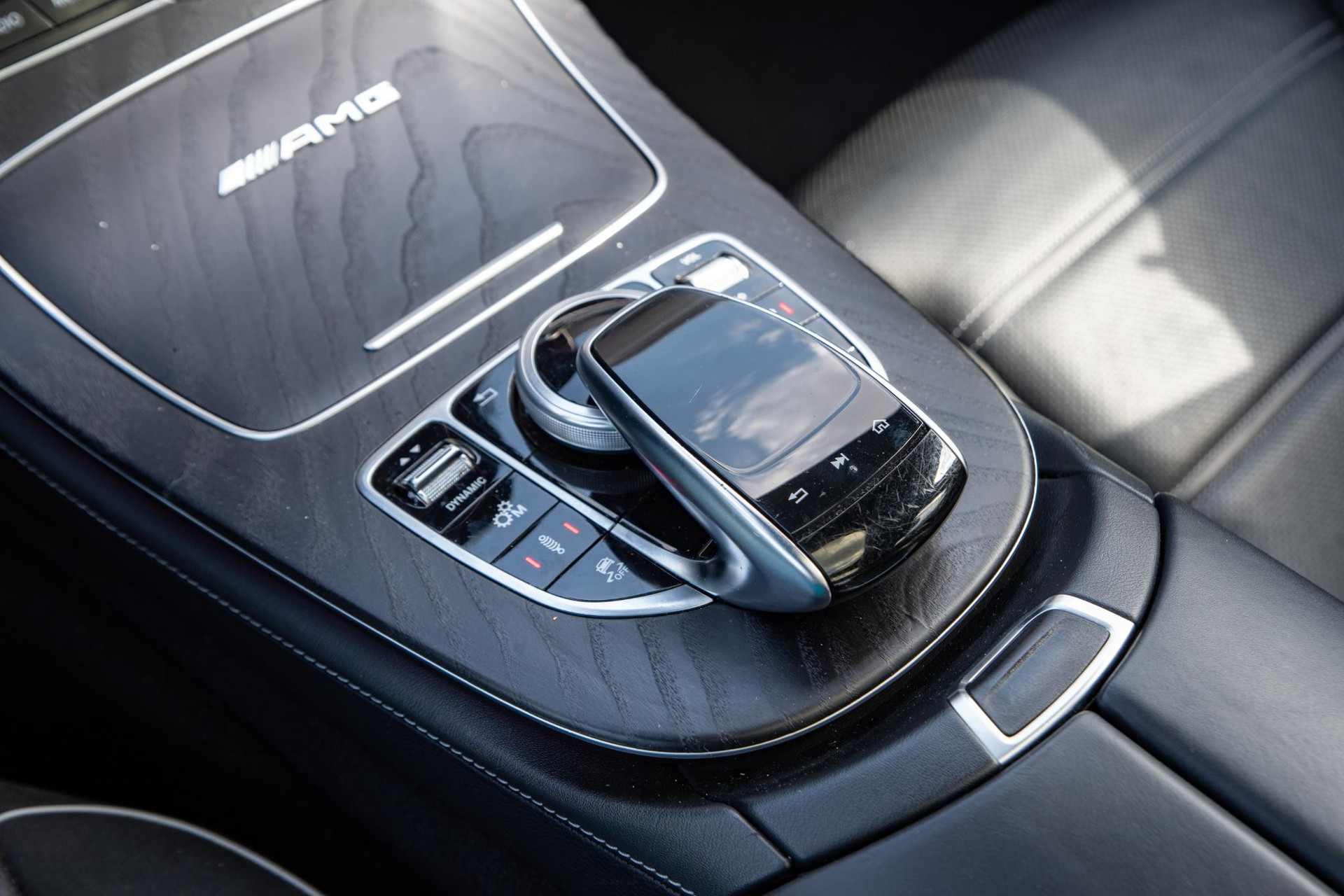 Mercedes-Benz E-Klasse AMG 63 S 4MATIC+ 2019  16