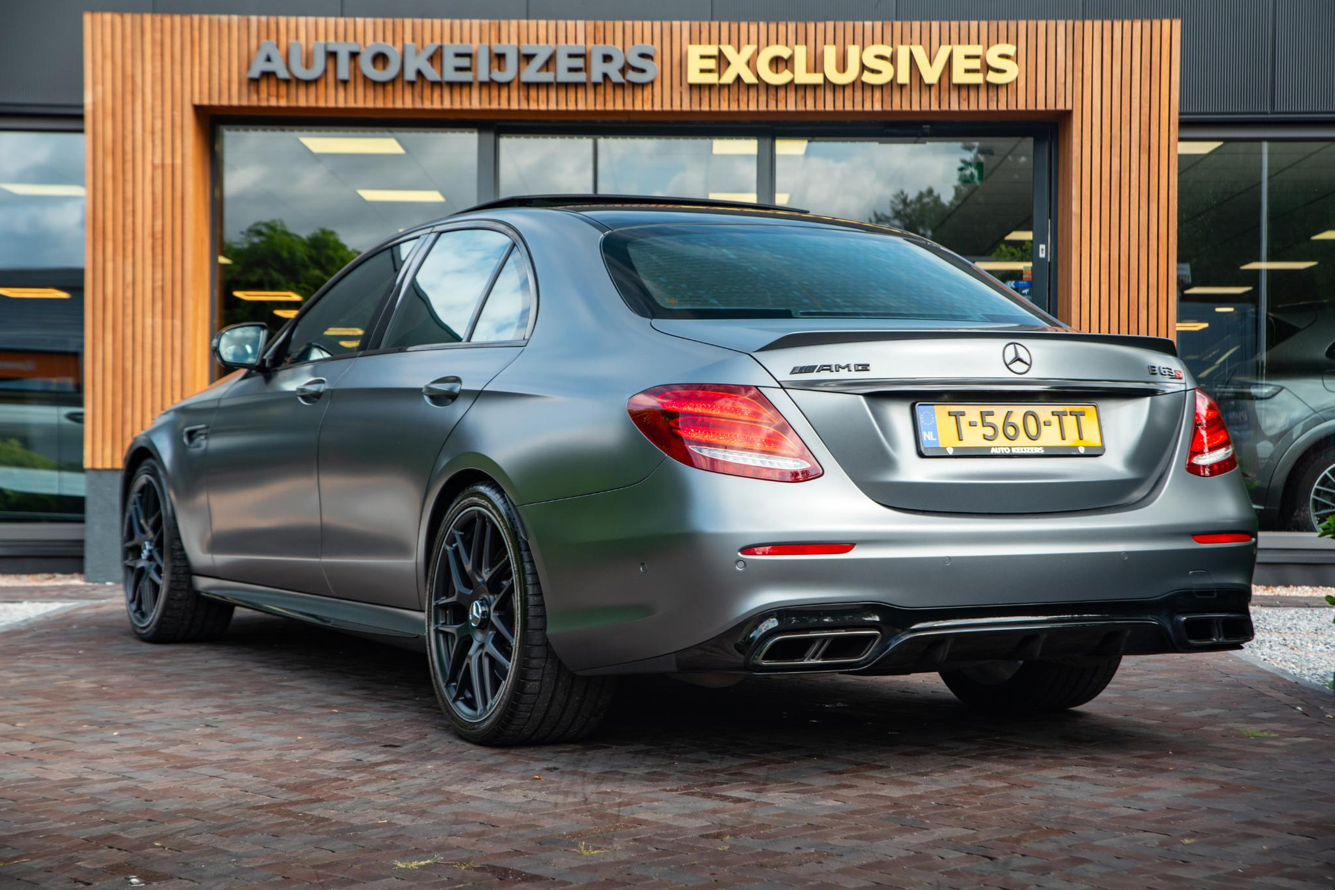 Mercedes-Benz E-Klasse AMG 63 S 4MATIC+ 2019  5