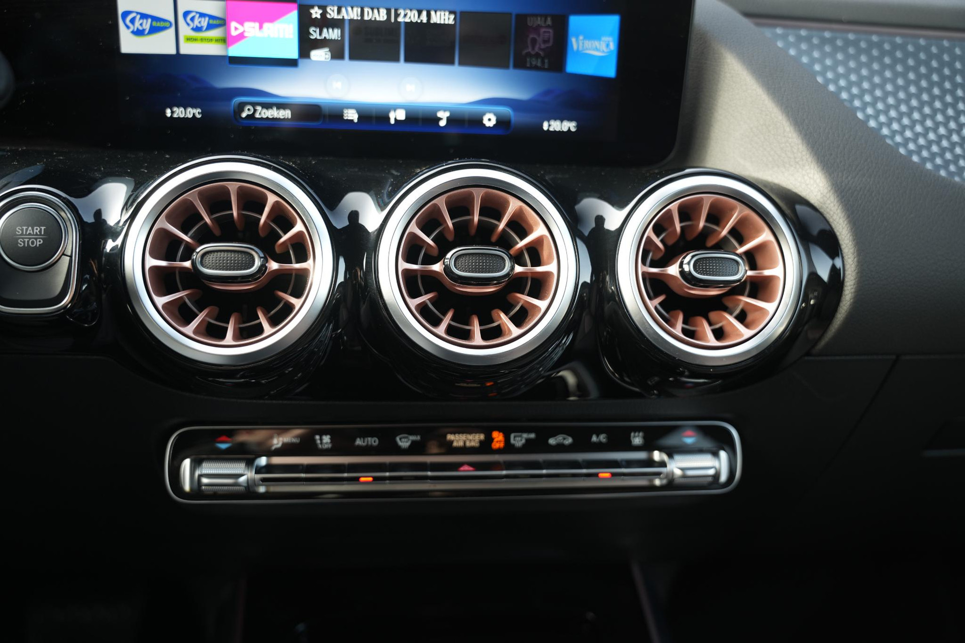 Mercedes-Benz EQA 250+ Business Solution 71 kWh 2025  25