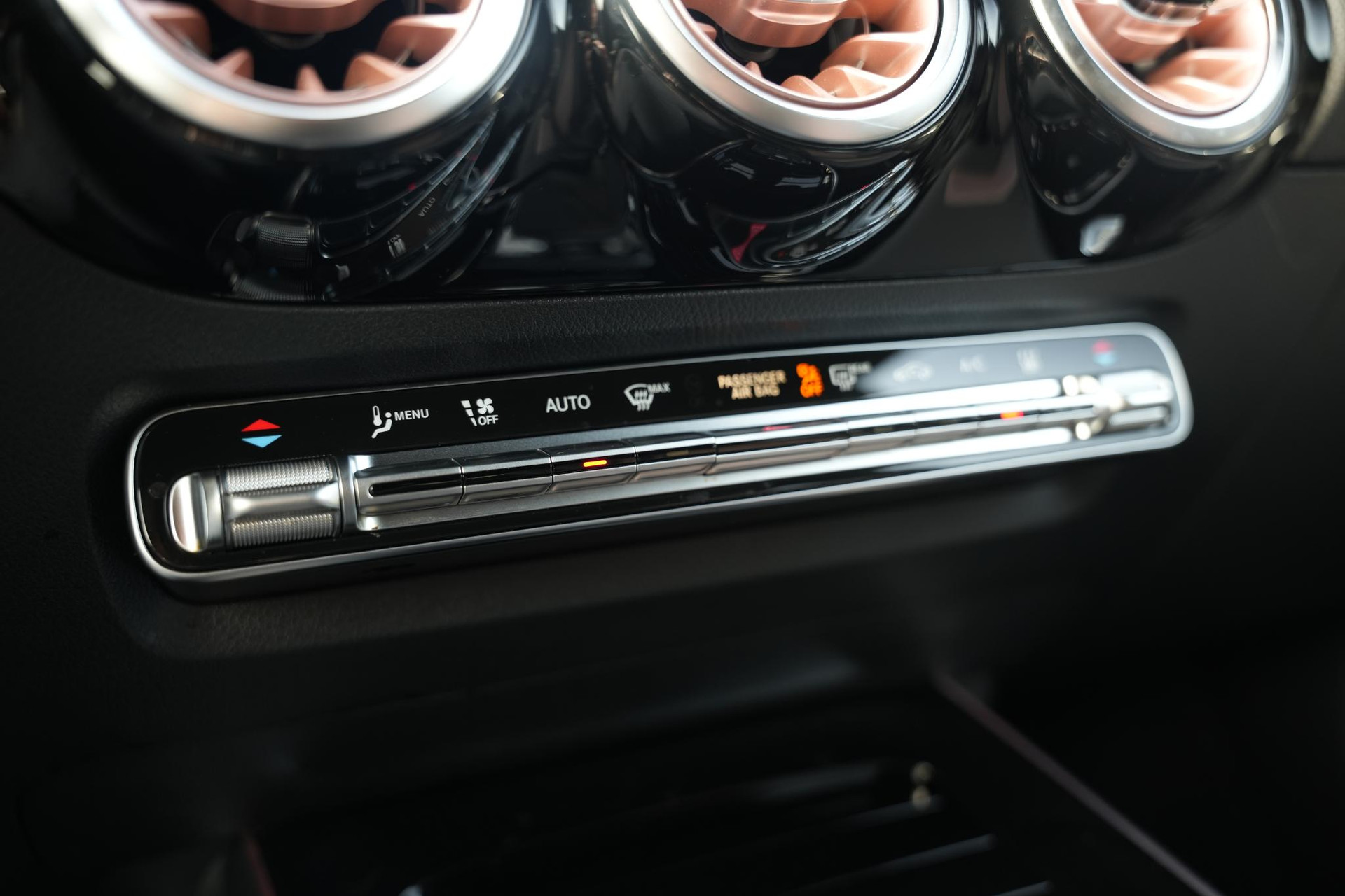 Mercedes-Benz EQA 250+ Business Solution 71 kWh 2025  26