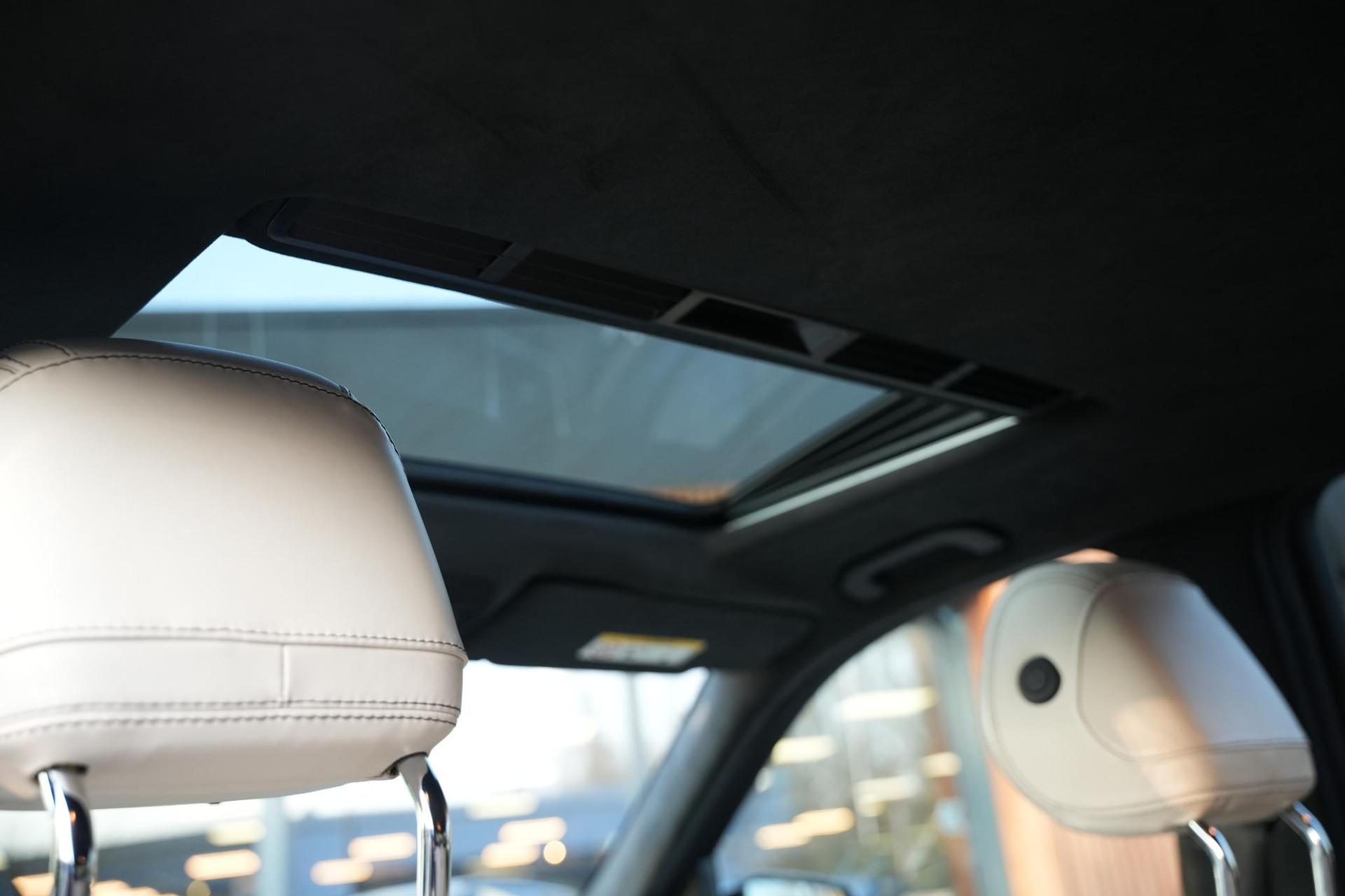 Mercedes-Benz GLE 500 e 4MATIC 2015 CAVANSITE BLUE METALLIC FINISH (890U) 15