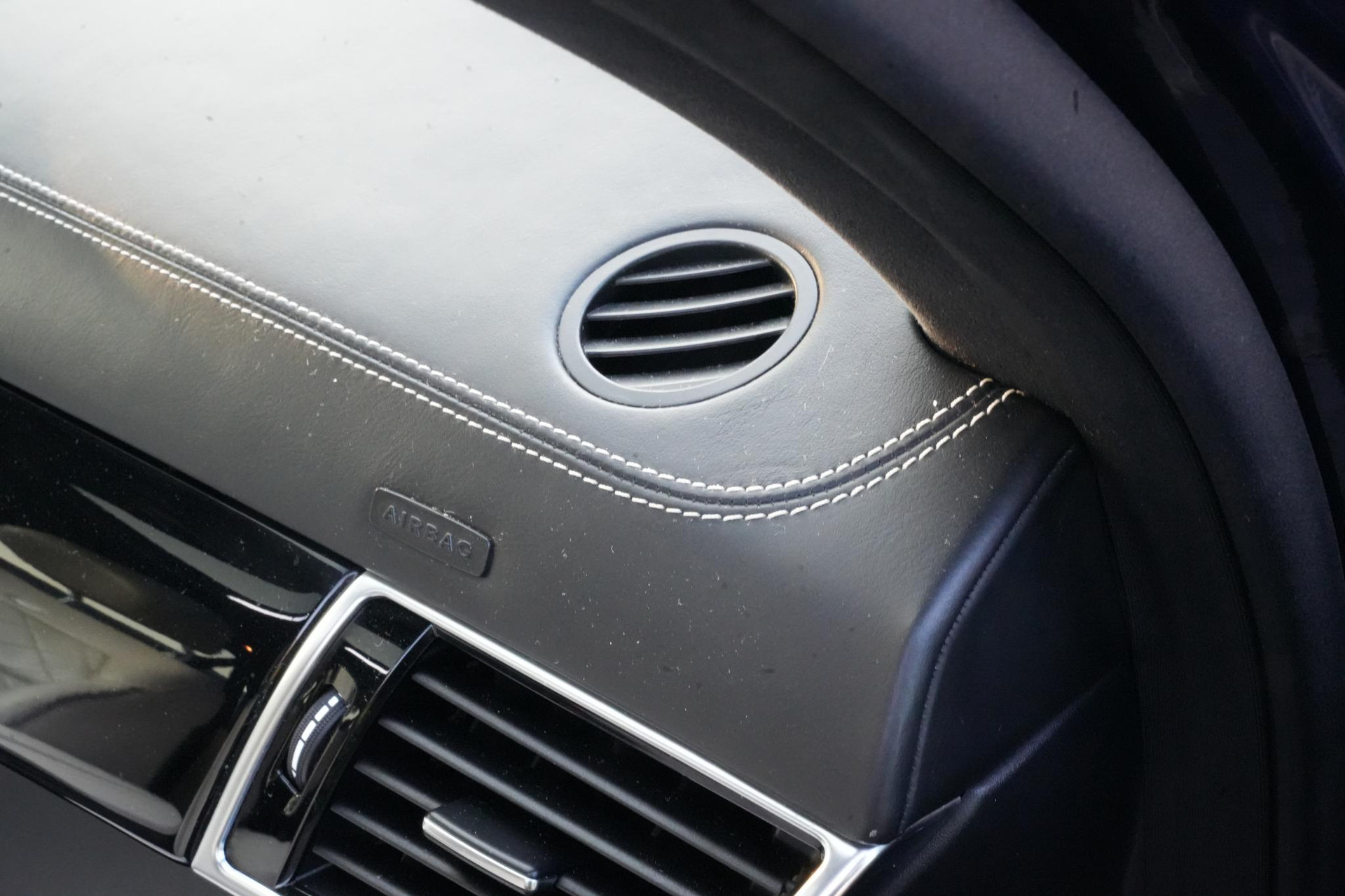 Mercedes-Benz GLE 500 e 4MATIC 2015 CAVANSITE BLUE METALLIC FINISH (890U) 22