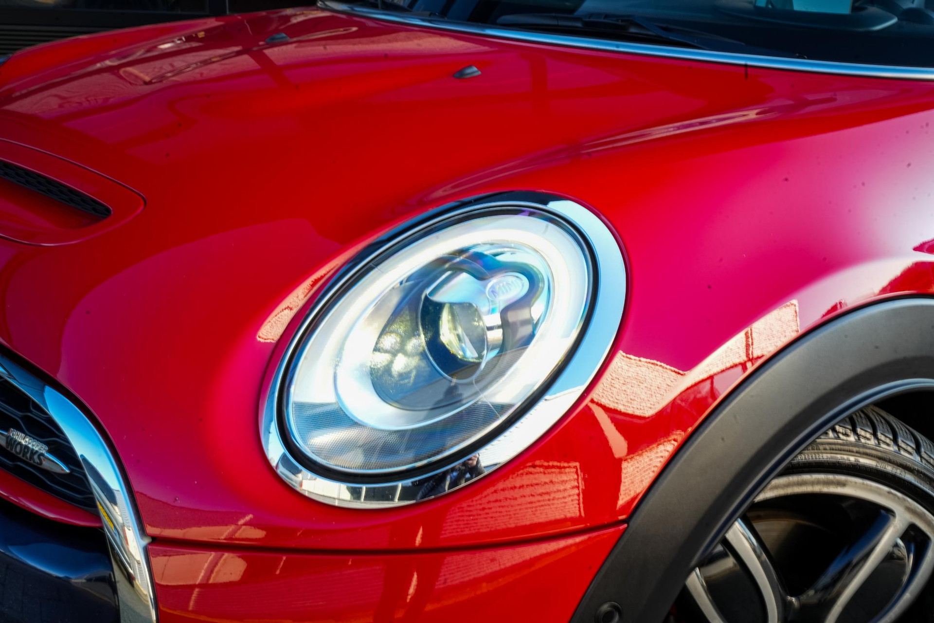 MINI Cabrio 2.0 John Cooper Works Chili 2016 Chili red 12