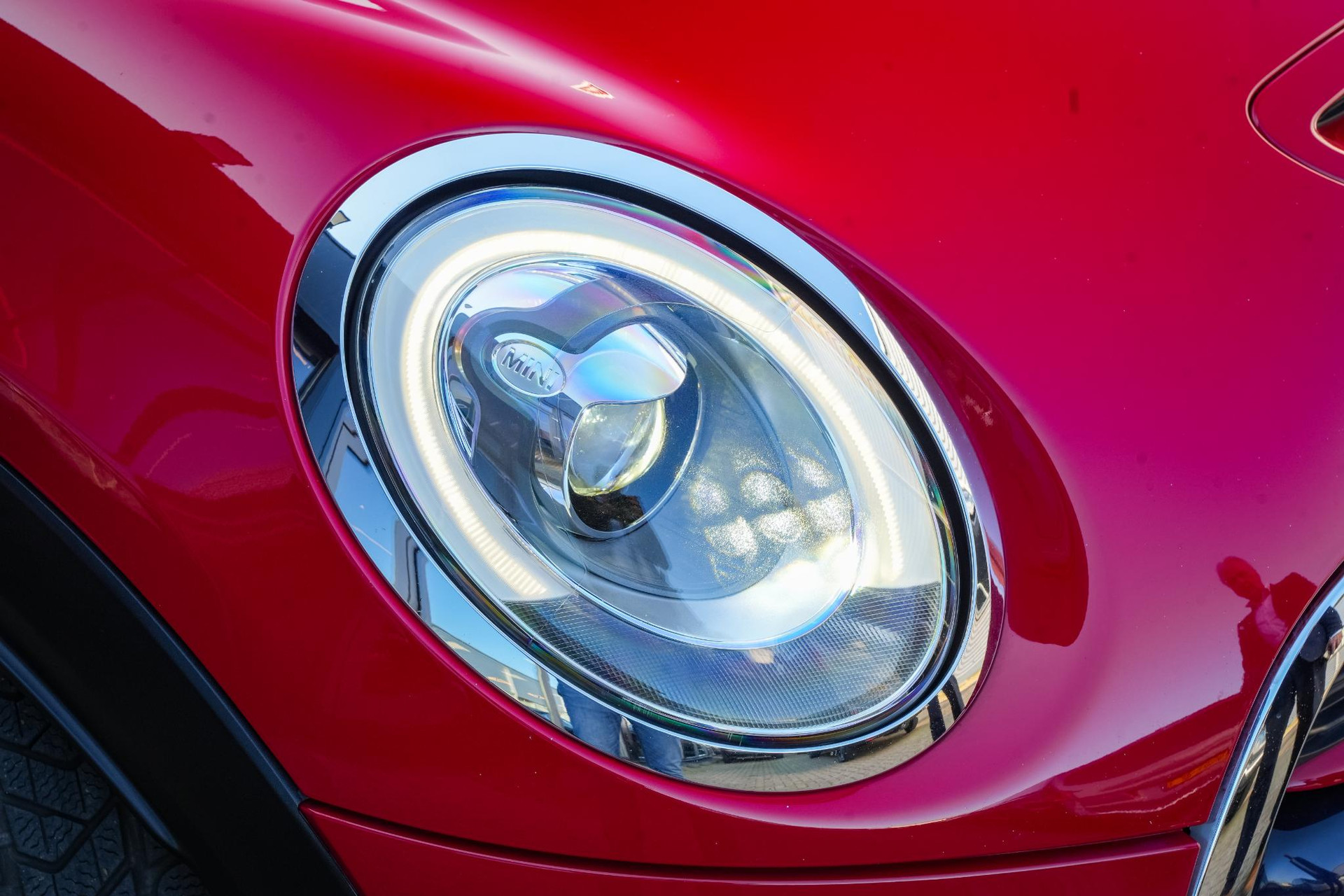 MINI Cabrio 2.0 John Cooper Works Chili 2016 Chili red 28