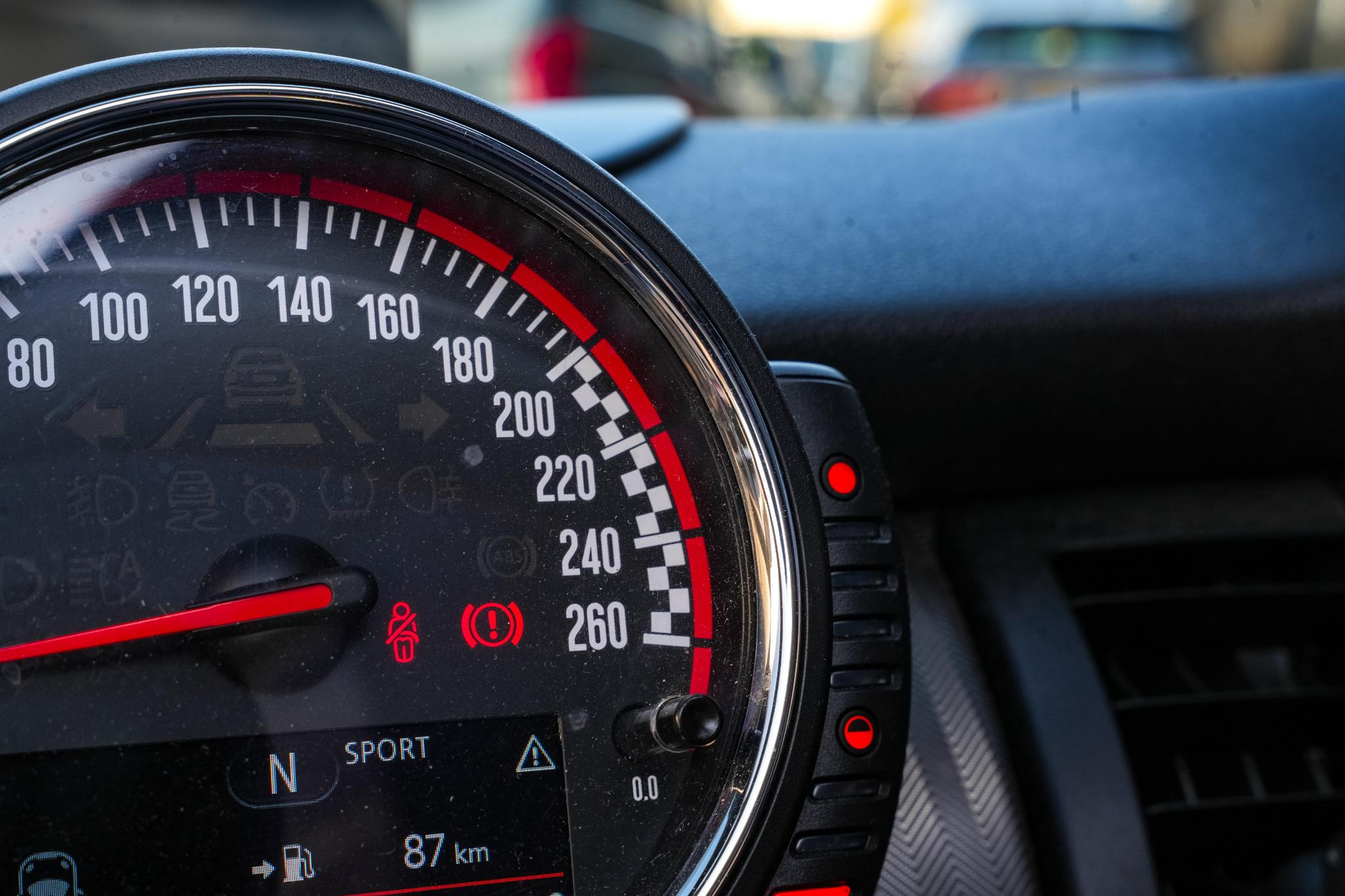 MINI Cabrio 2.0 John Cooper Works Chili 2016 Chili red 35