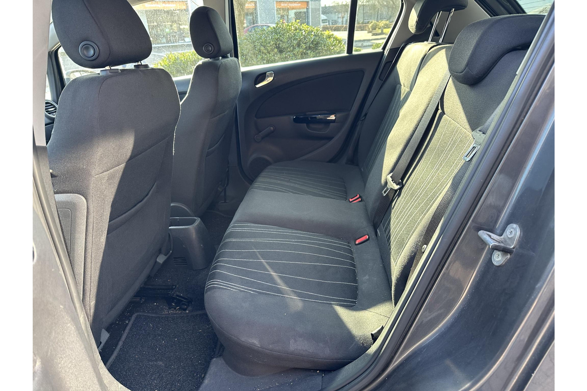 Opel Corsa 1.4-16V Cosmo 2010 Technical grey (GAL) 5