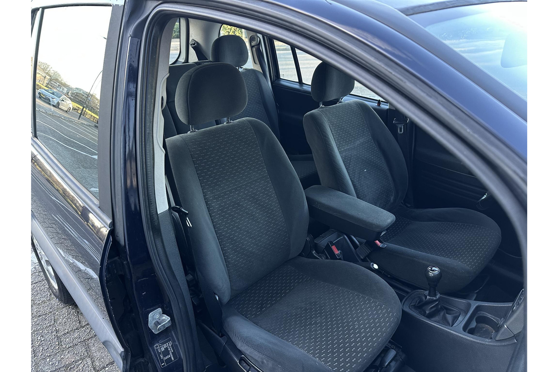 Opel Zafira 2.2-16V Elegance 2003 Saturn blue (4BU) 14