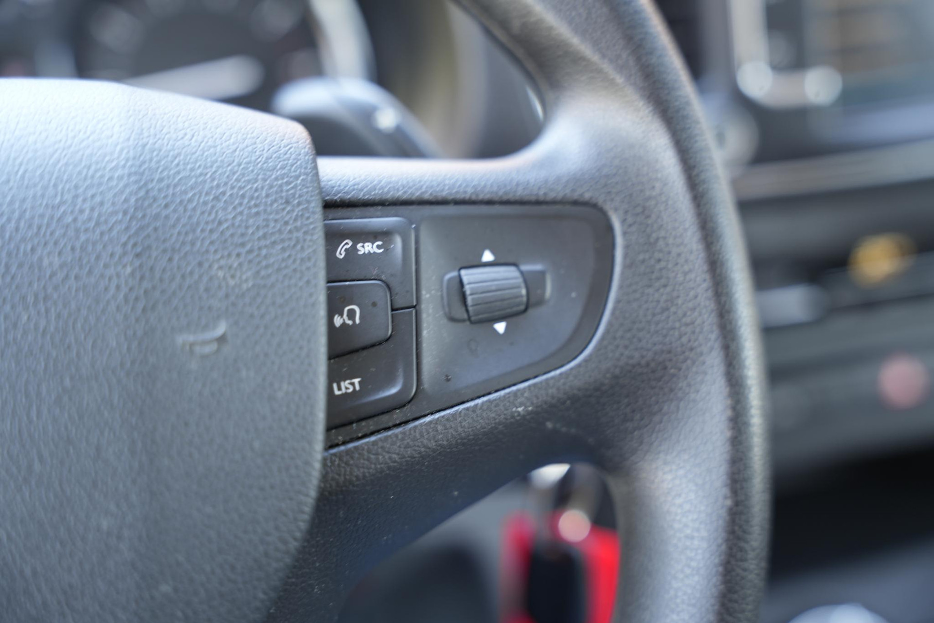 Peugeot Expert 2.0 BlueHDI 180 Standard Premium 2019 Noir perla nera 18