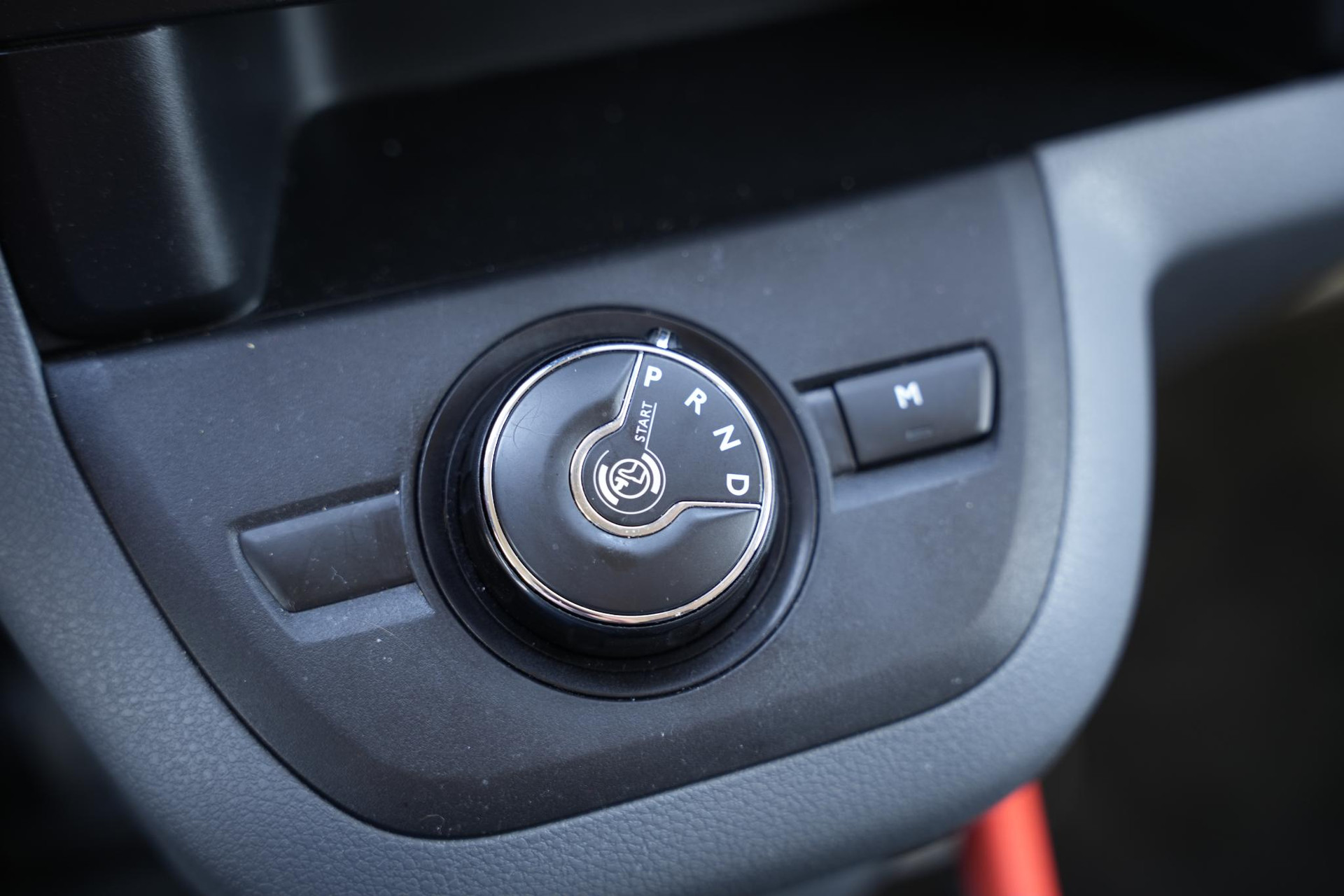 Peugeot Expert 2.0 BlueHDI 180 Standard Premium 2019 Noir perla nera 26