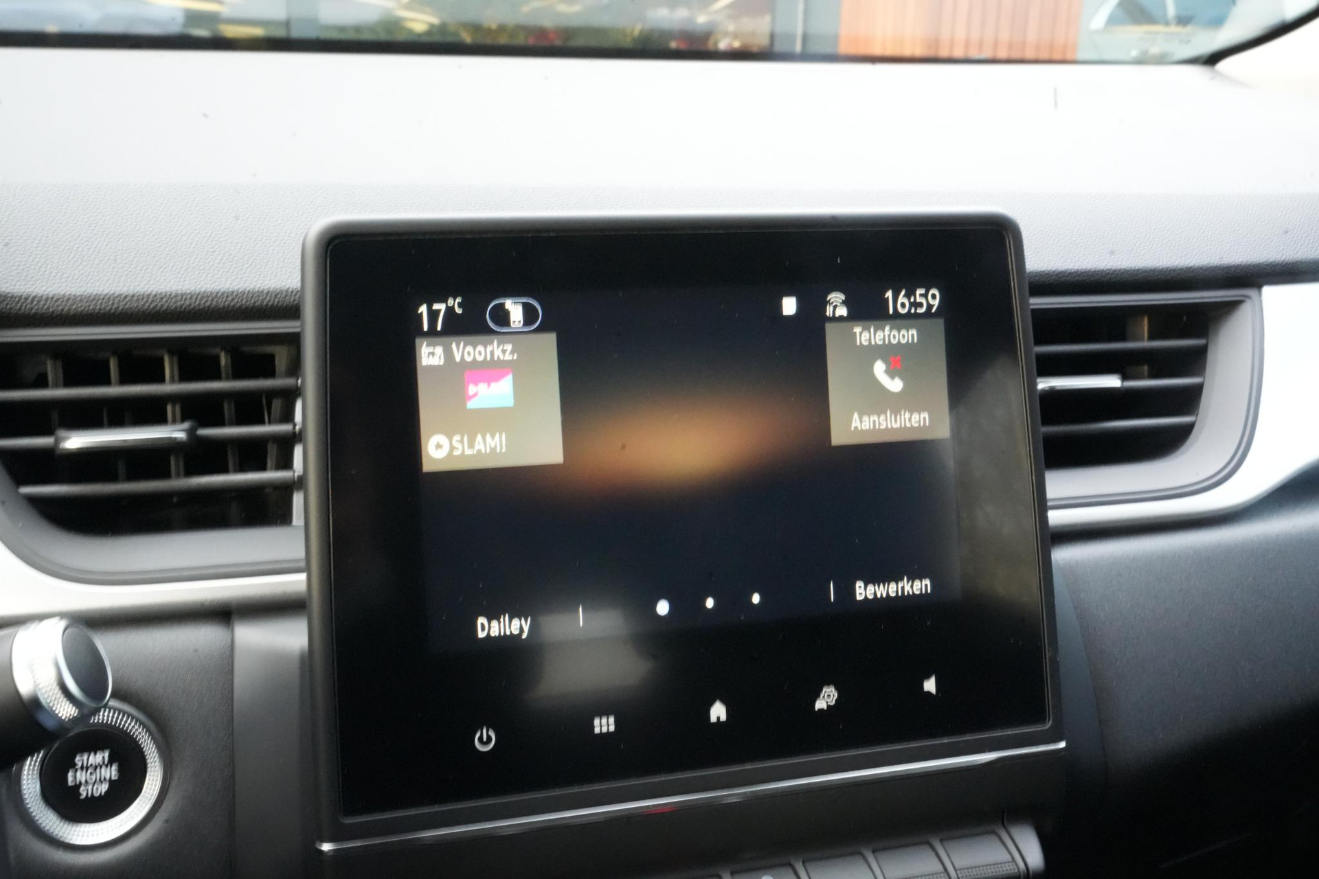 Renault Captur 1.0 TCe 100 Bi-Fuel Zen 2021 Noir etoilé gne 17