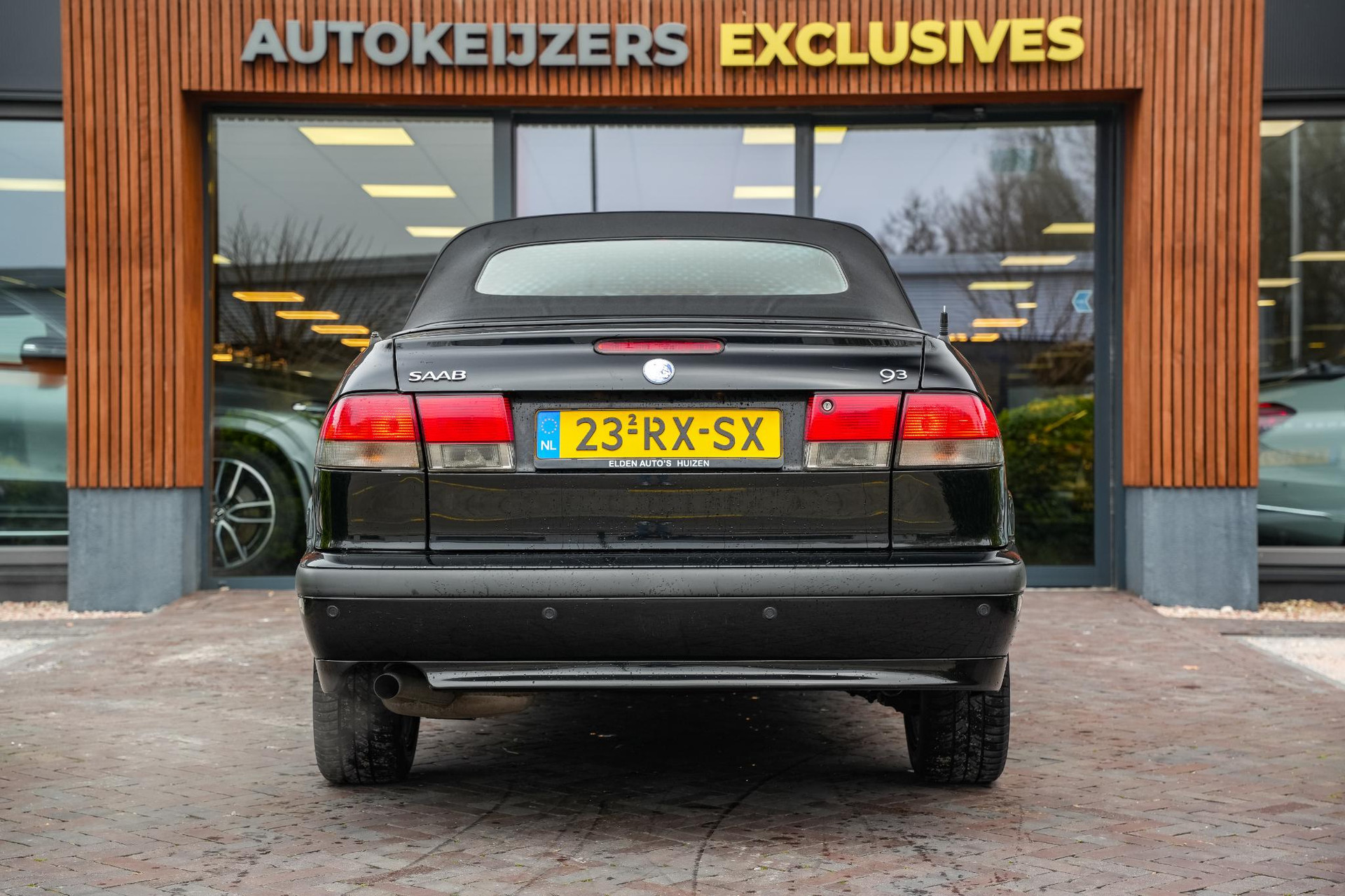 Saab 9-3 Cabrio 2.0t Anniversary 2002  7