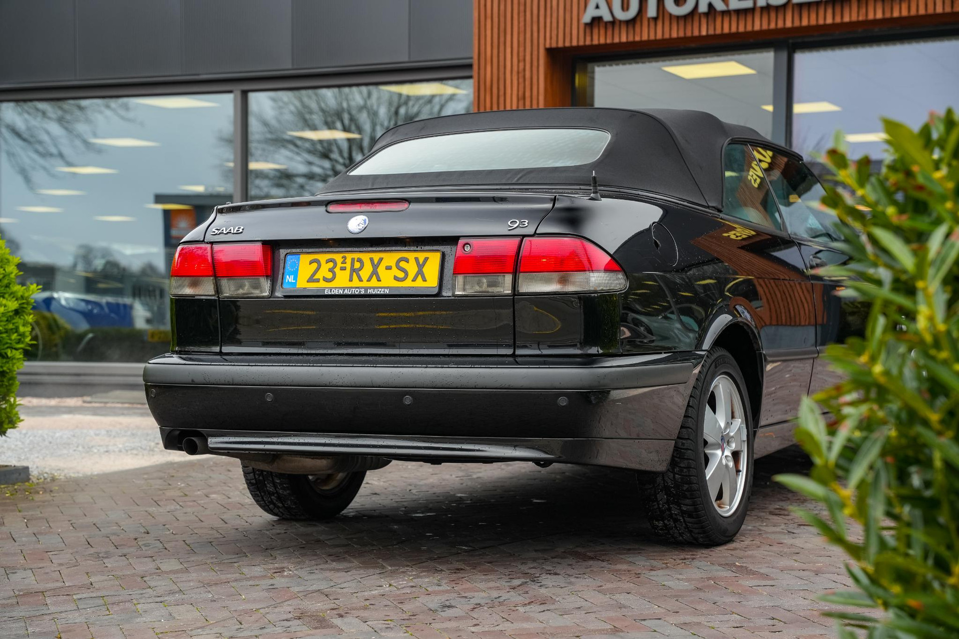 Saab 9-3 Cabrio 2.0t Anniversary 2002  8