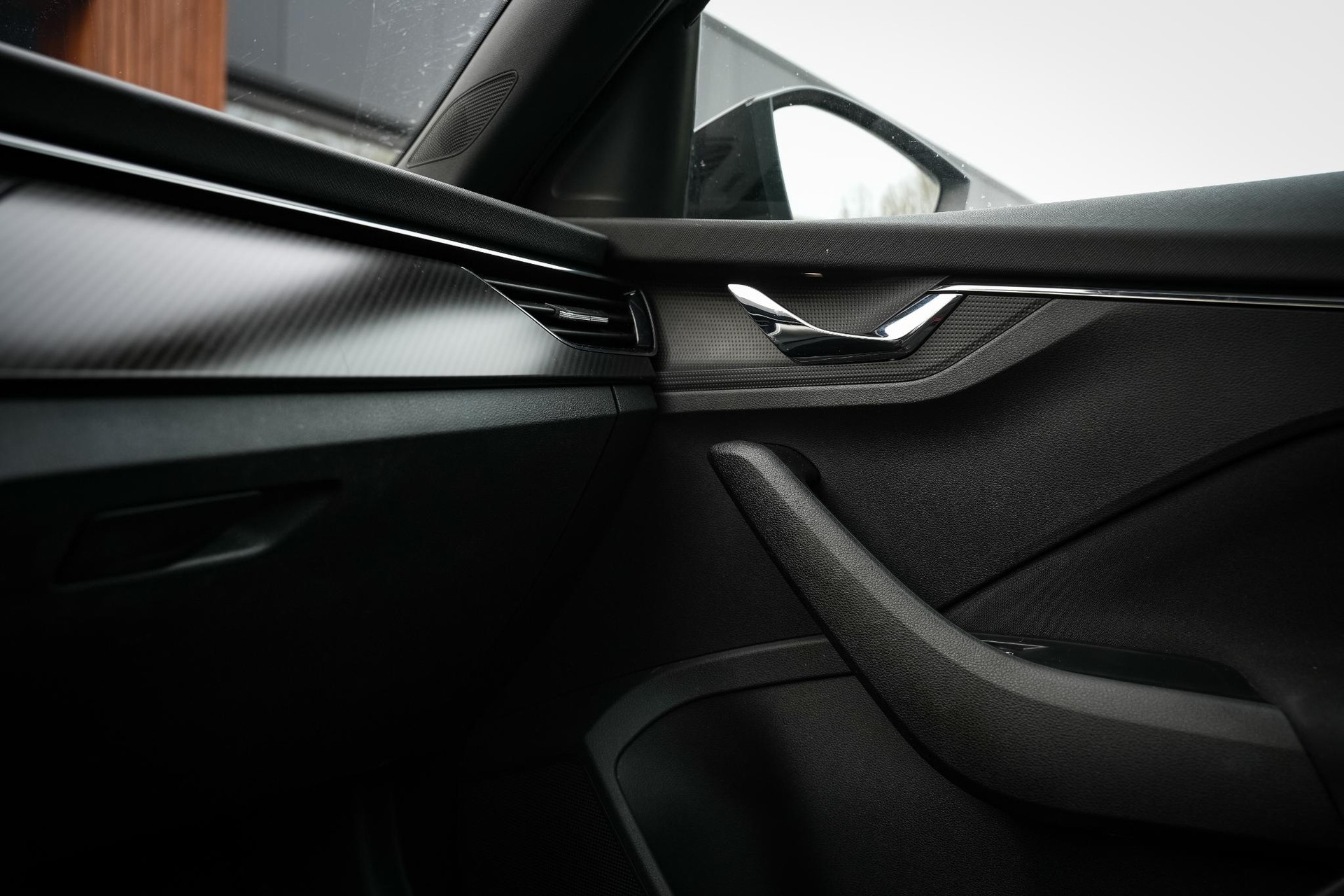 Škoda Kamiq 1.0 TSI Business Edition 2020 Steel grey 21