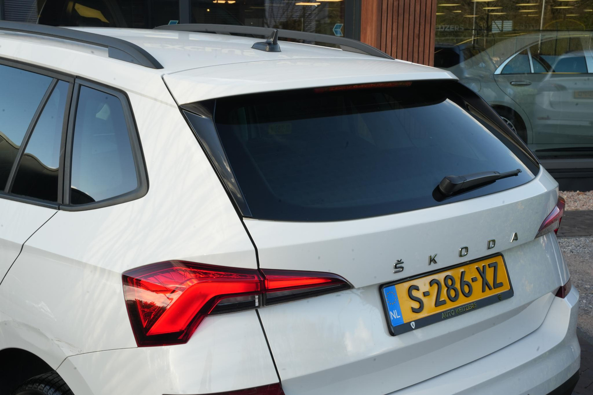 Škoda Kamiq 1.5 TSI ACT Business Edition 2023 Candy white 11
