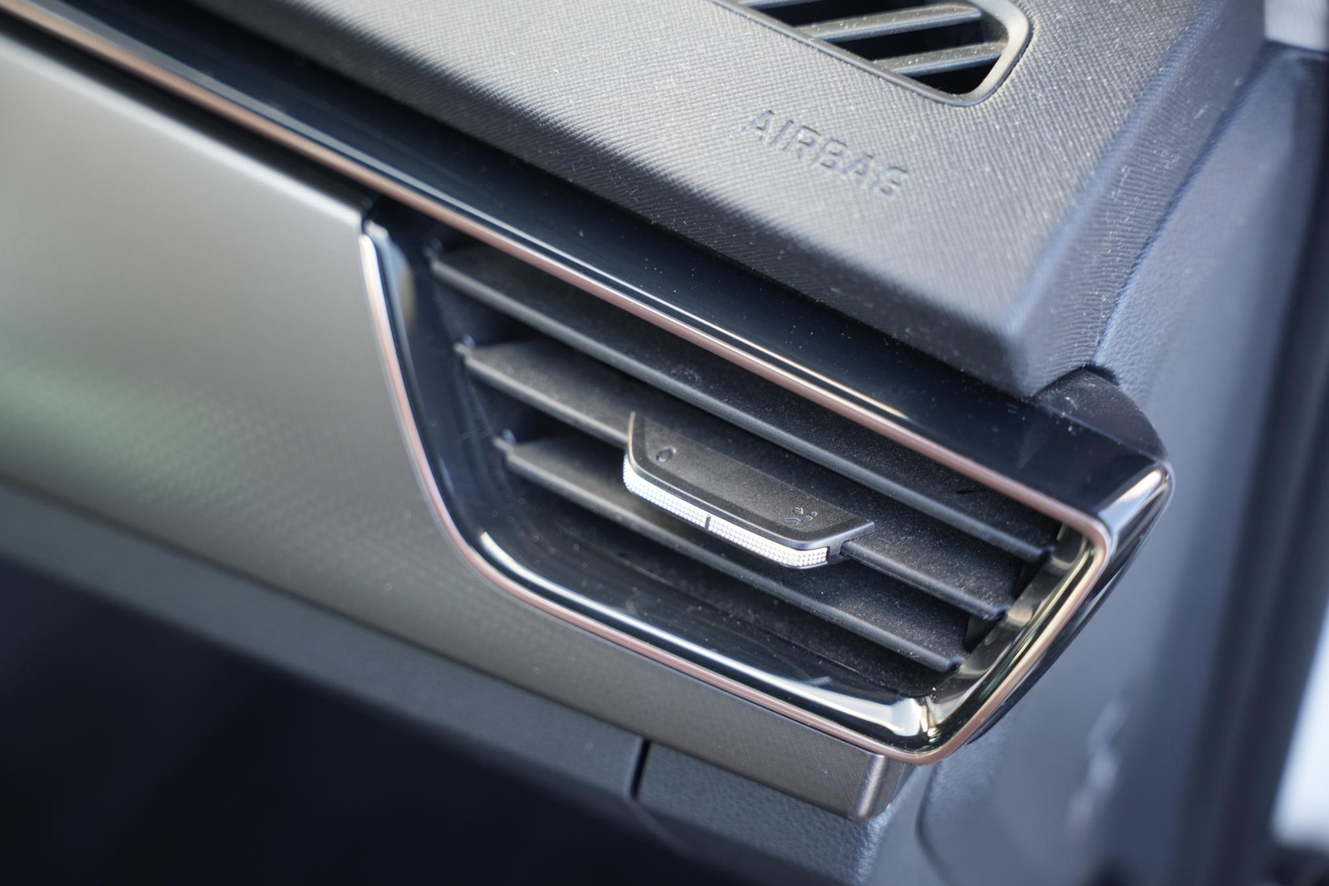 Škoda Kamiq 1.5 TSI ACT Business Edition 2023 Candy white 20