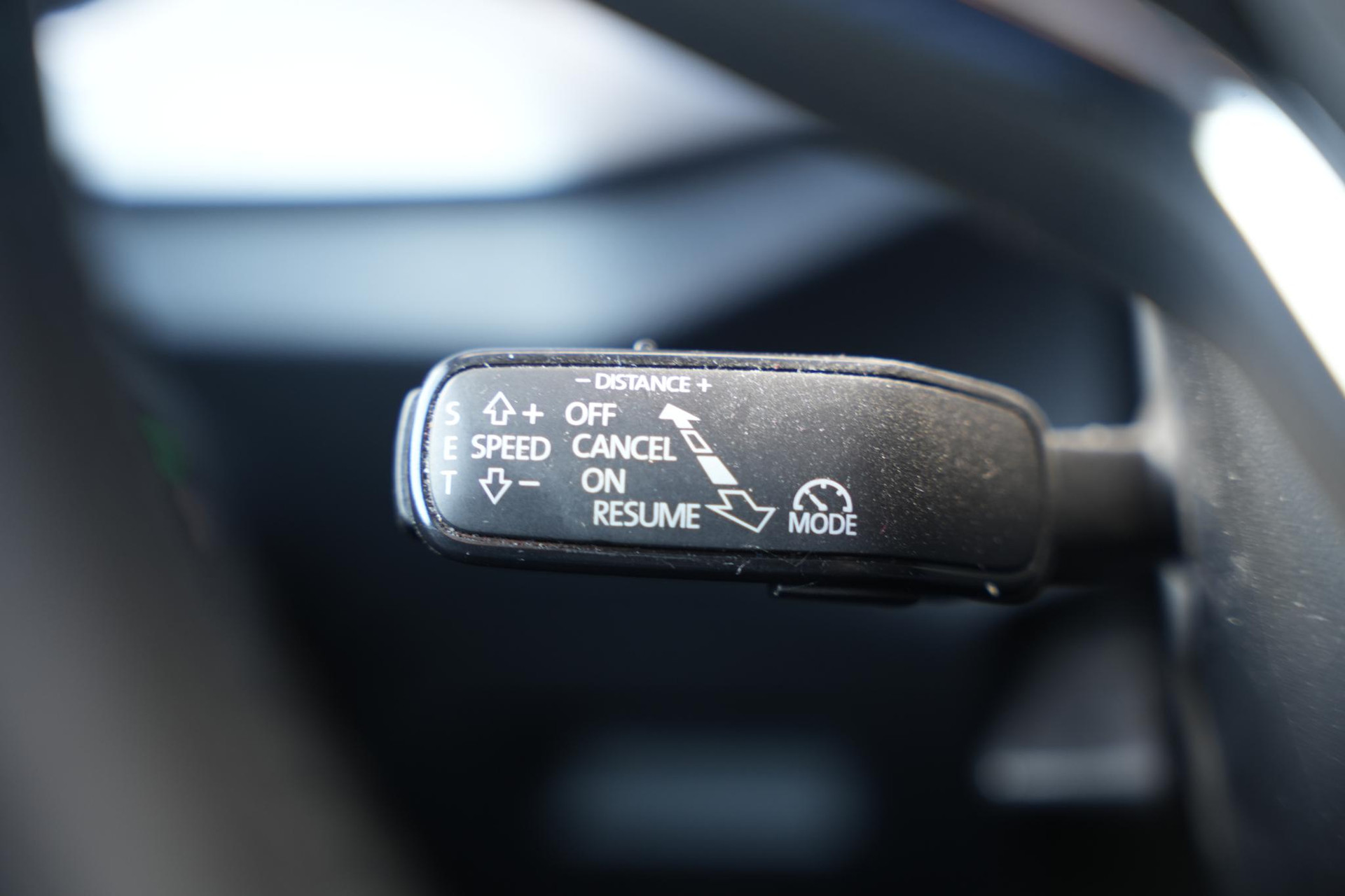 Škoda Kamiq 1.5 TSI ACT Business Edition 2023 Candy white 23