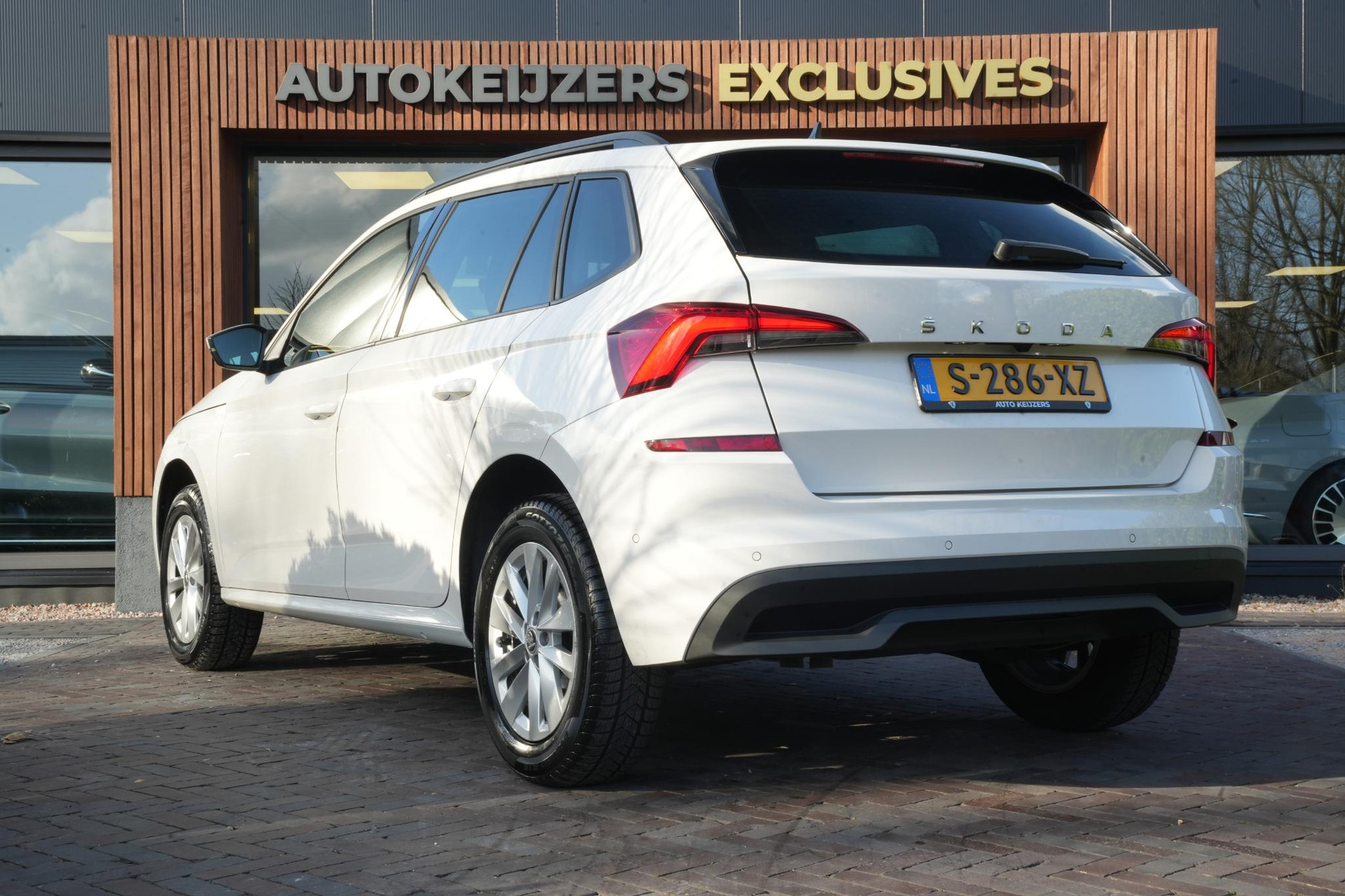 Škoda Kamiq 1.5 TSI ACT Business Edition 2023 Candy white 7