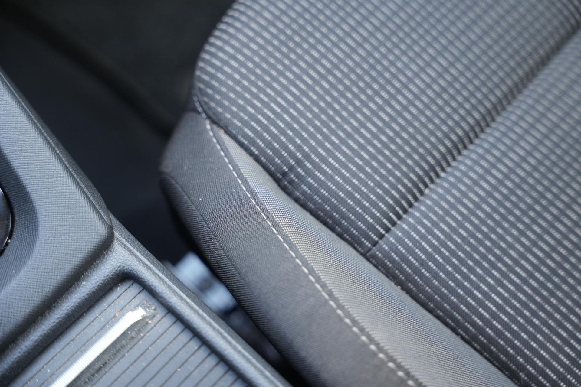 Škoda Octavia Combi 1.4 TSI iV PHEV Business Edition 2022 Moon white metallic 18