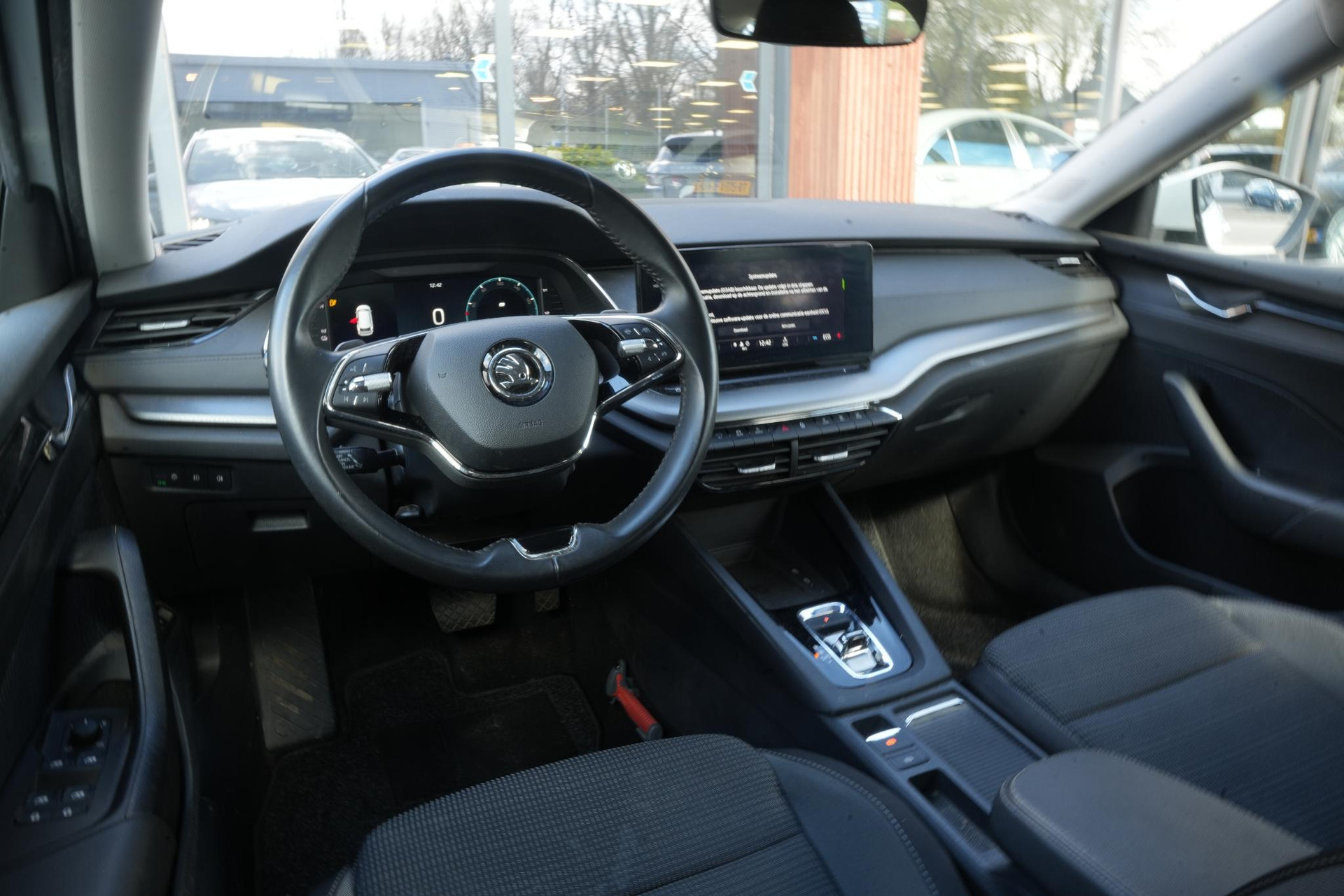 Škoda Octavia Combi 1.4 TSI iV PHEV Business Edition 2022 Moon white metallic 2