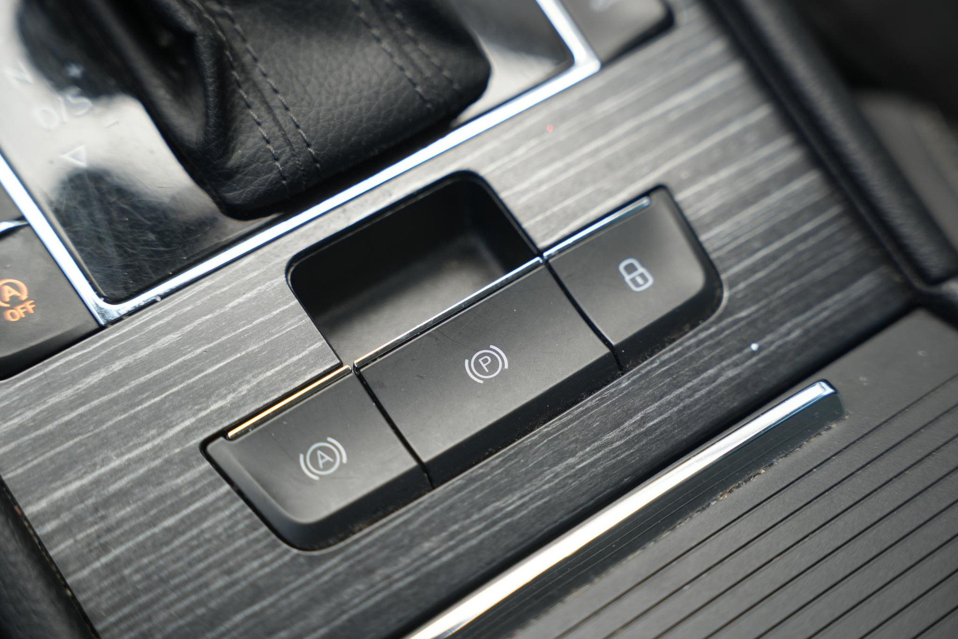 Škoda Superb 1.5 TSI ACT Business Edition 2020 Black magic mica 30