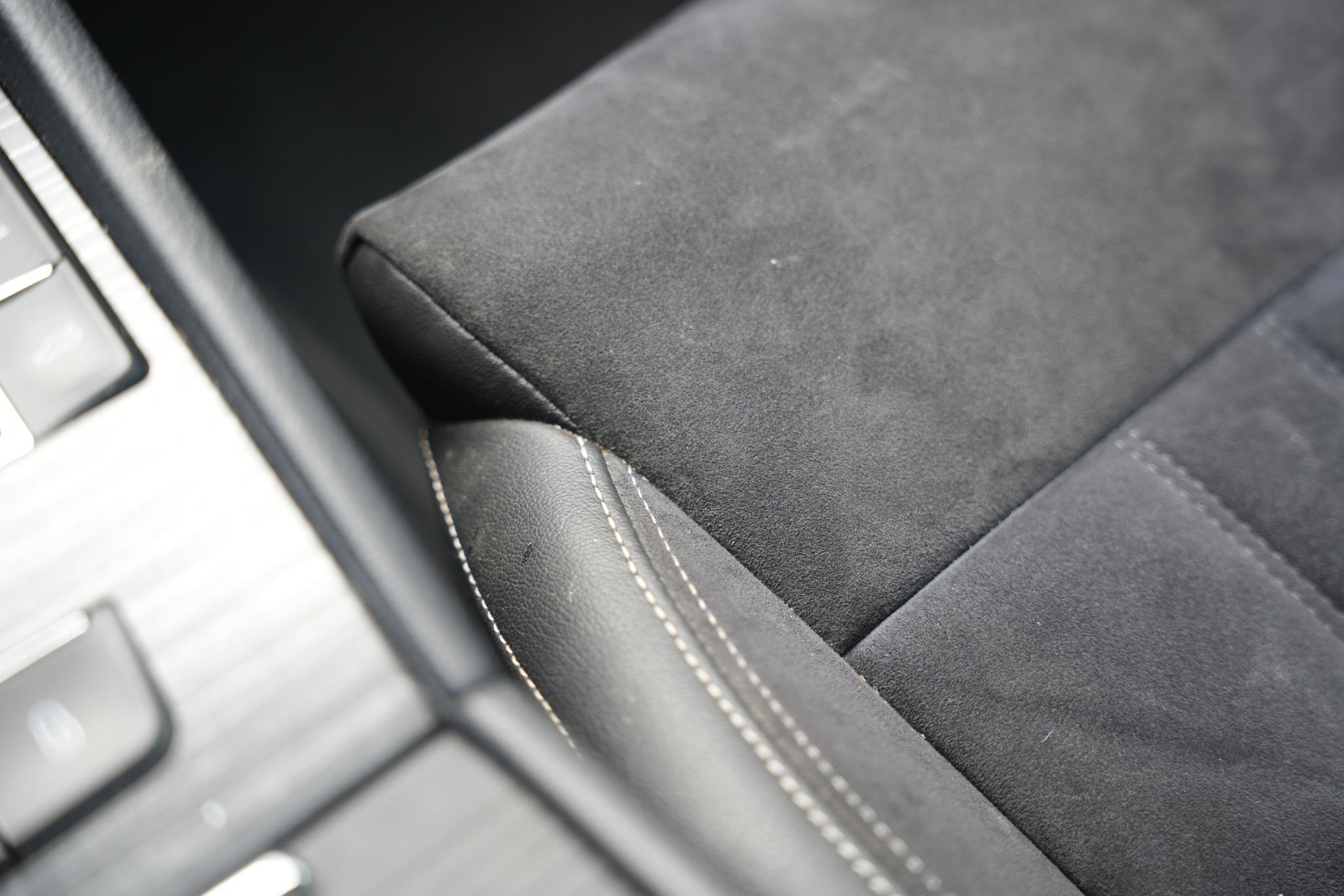 Škoda Superb 1.5 TSI ACT Business Edition 2020 Black magic mica 35