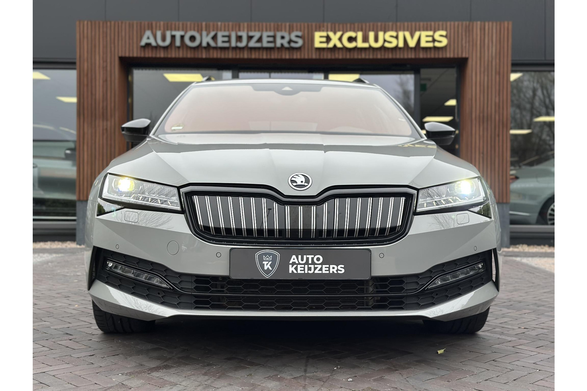 Škoda Superb Combi 1.4 TSI iV Sportline Business 2022  3