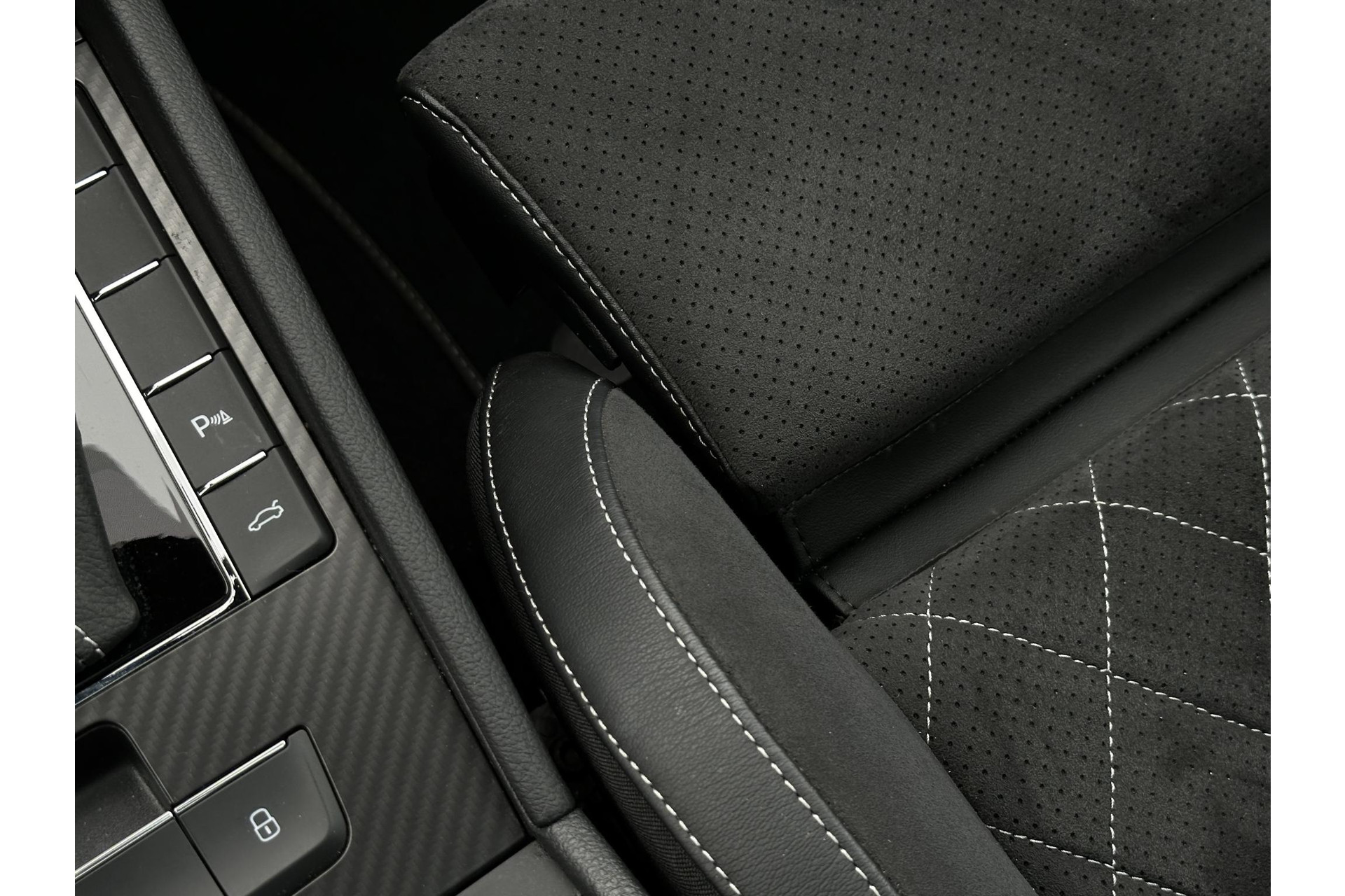 Škoda Superb Combi 1.4 TSI iV Sportline Business 2022 Steel grey 31