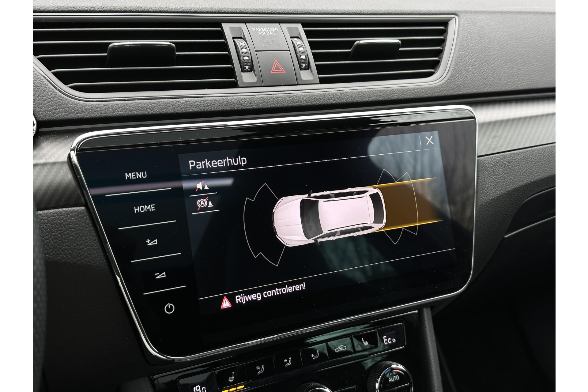 Škoda Superb Combi 1.4 TSI iV Sportline Business 2022 Steel grey 35