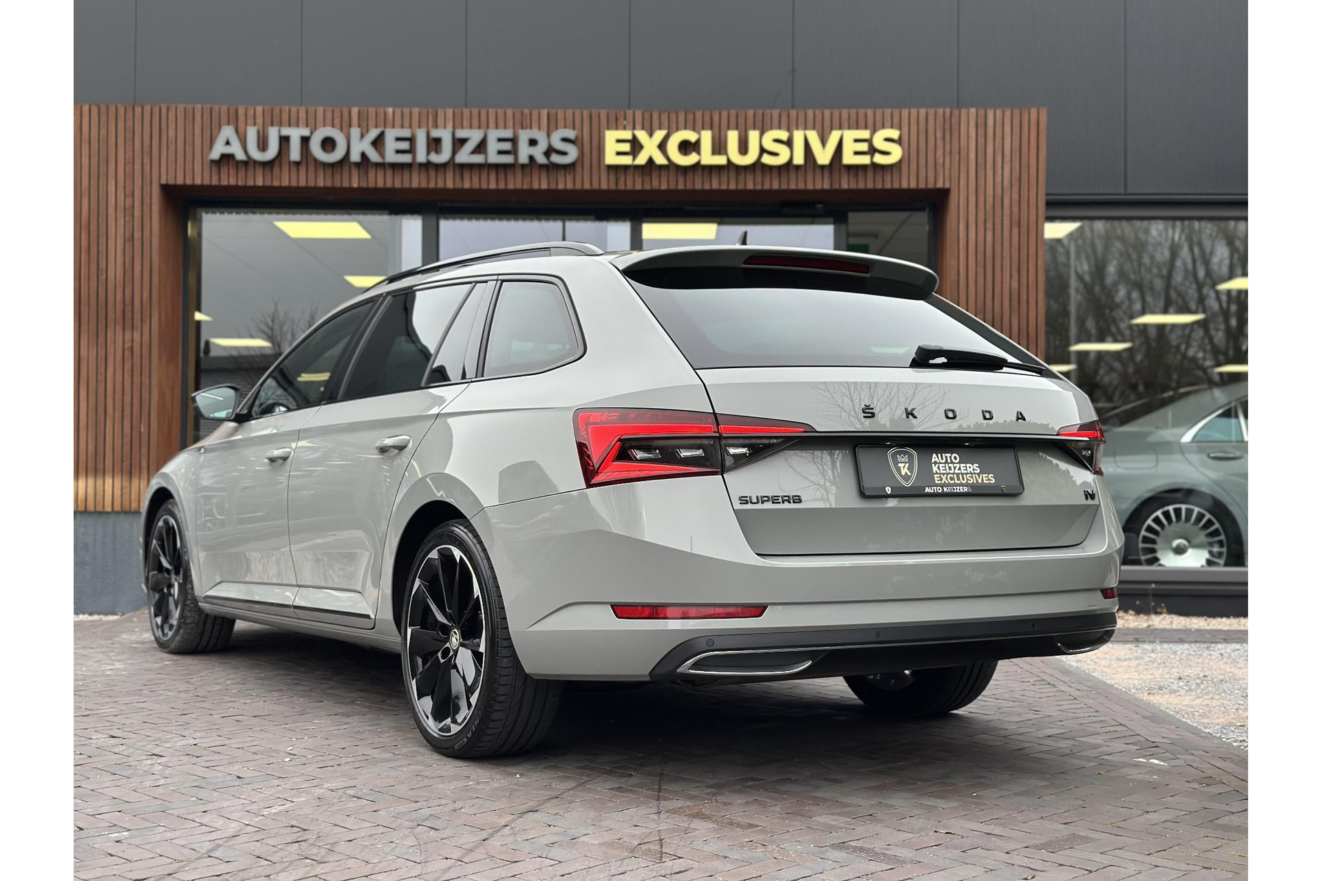Škoda Superb Combi 1.4 TSI iV Sportline Business 2022 Steel grey 7