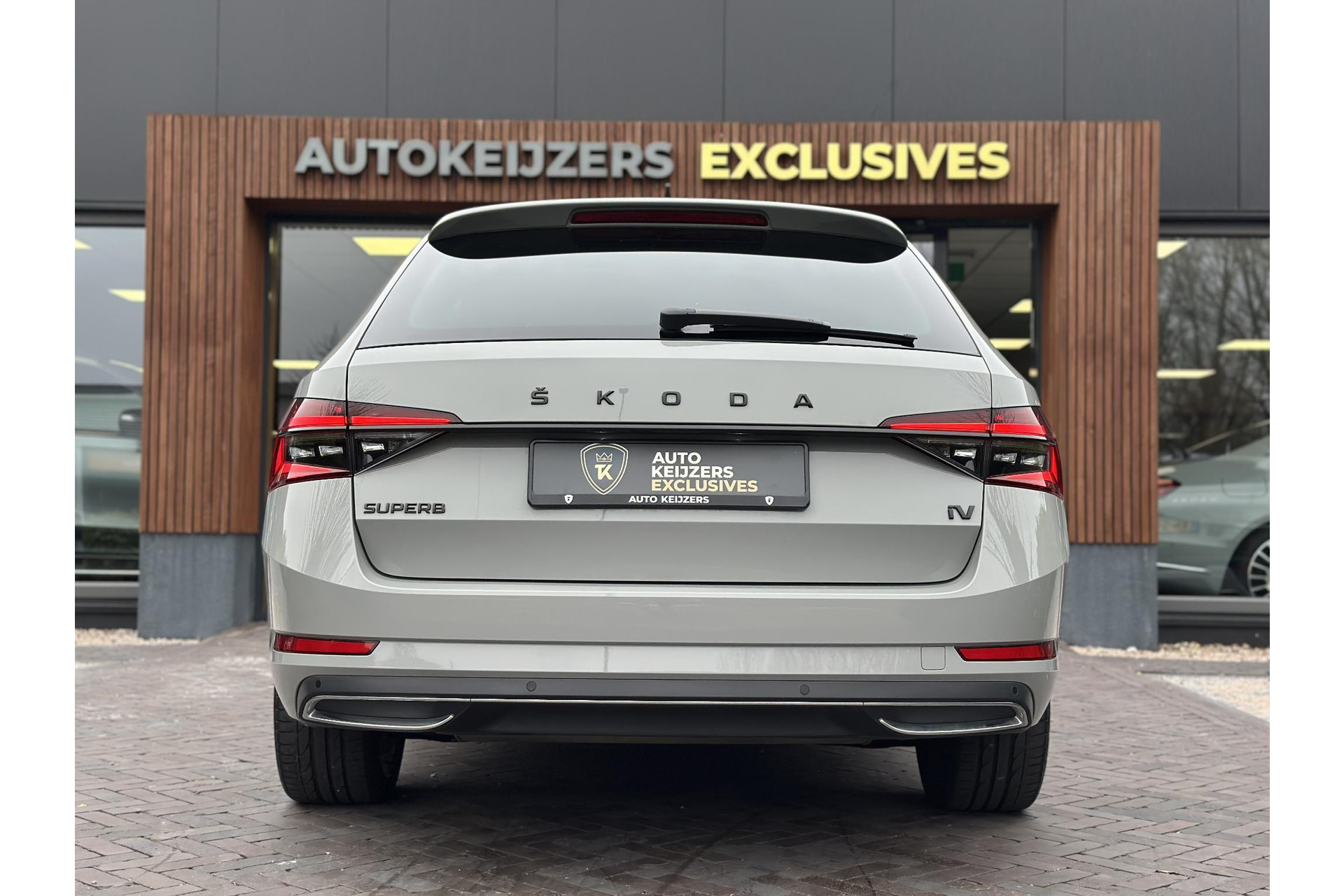 Škoda Superb Combi 1.4 TSI iV Sportline Business 2022 Steel grey 9