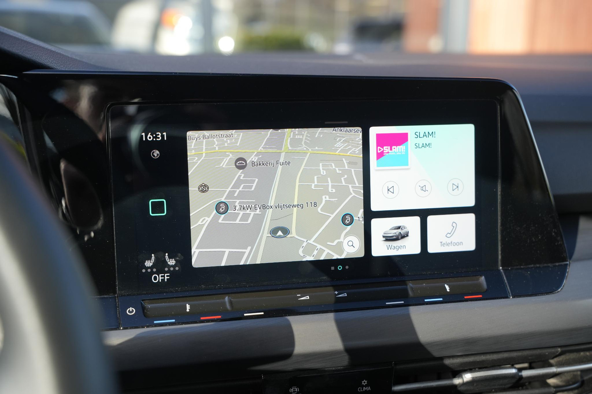 Volkswagen Golf 1.5 TSI Style 2022 Pure white 24