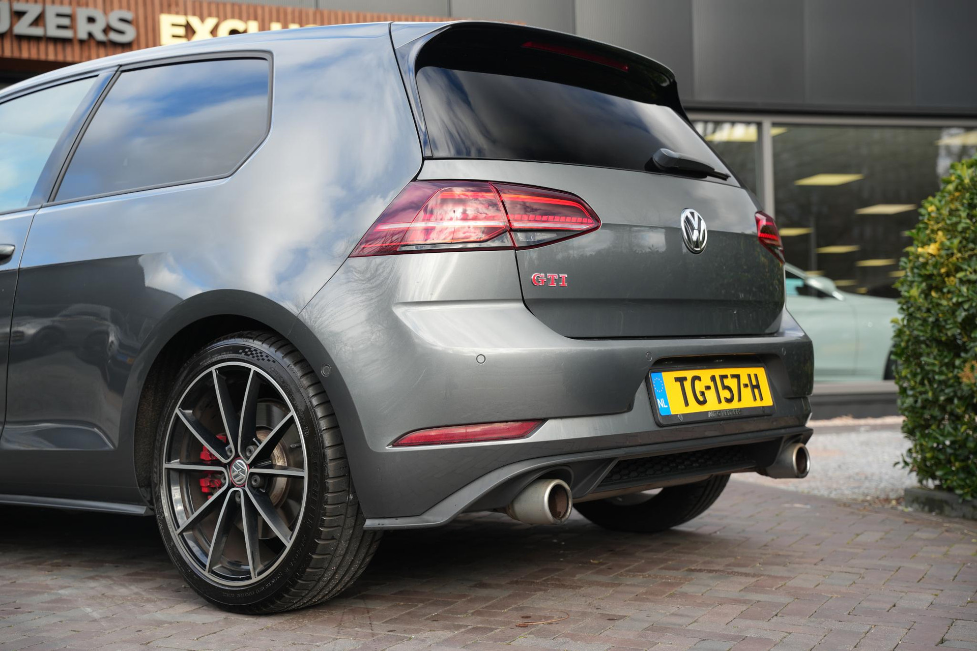 Volkswagen Golf 2.0 TSI GTI Performance 2017 Metallic indium grey (X3X3) 11