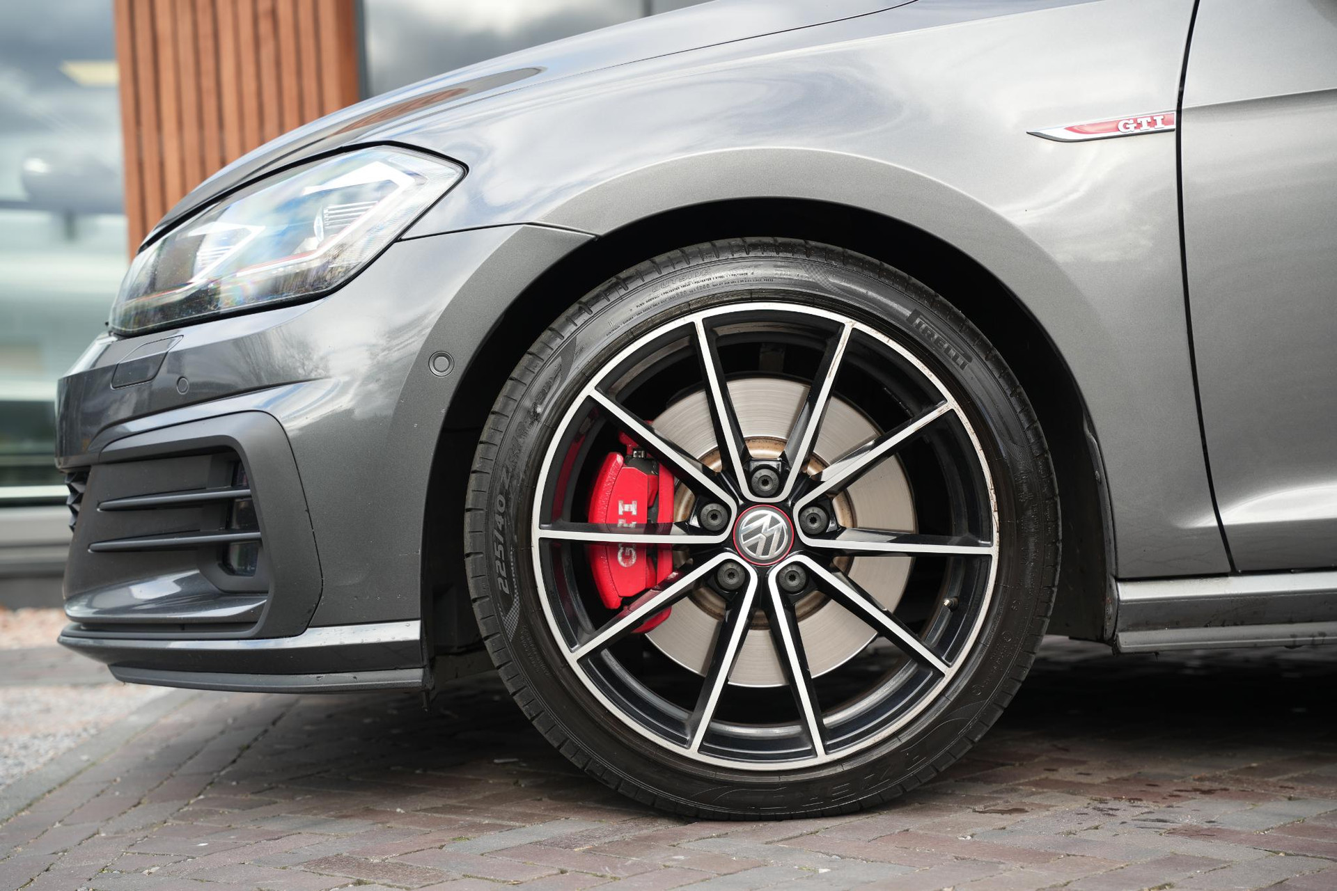 Volkswagen Golf 2.0 TSI GTI Performance 2017 Metallic indium grey (X3X3) 16