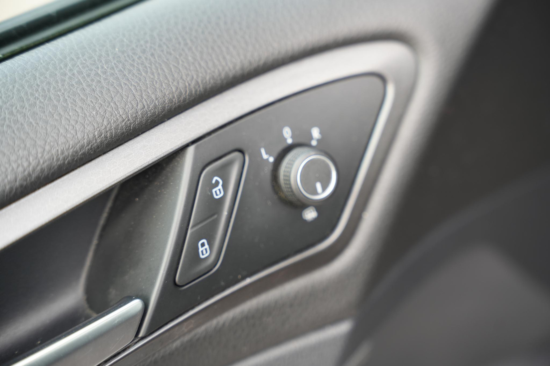 Volkswagen Golf 2.0 TSI GTI Performance 2017 Metallic indium grey (X3X3) 20