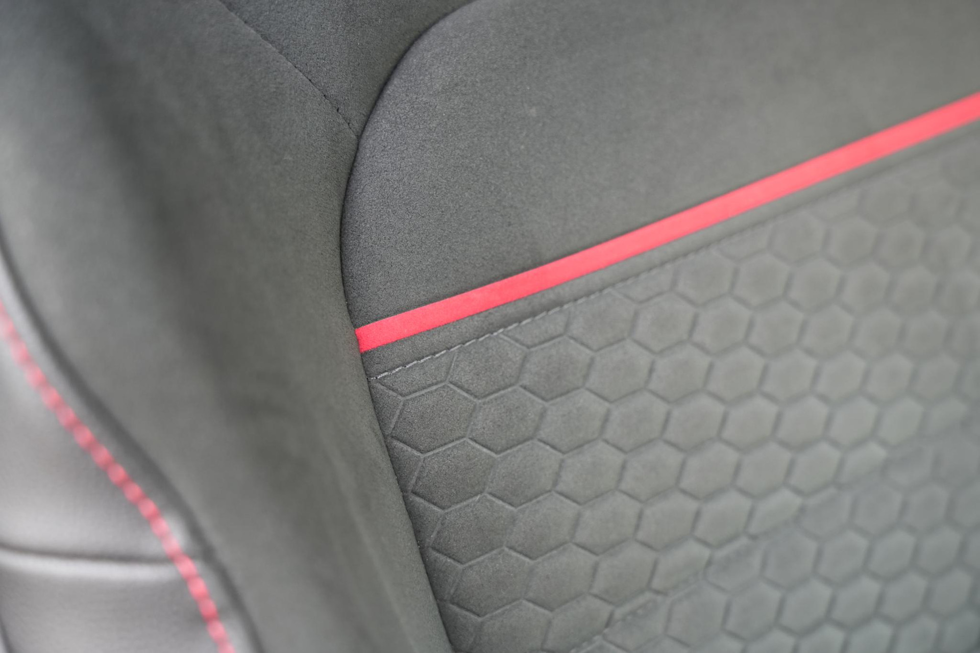 Volkswagen Golf 2.0 TSI GTI Performance 2017 Metallic indium grey (X3X3) 23