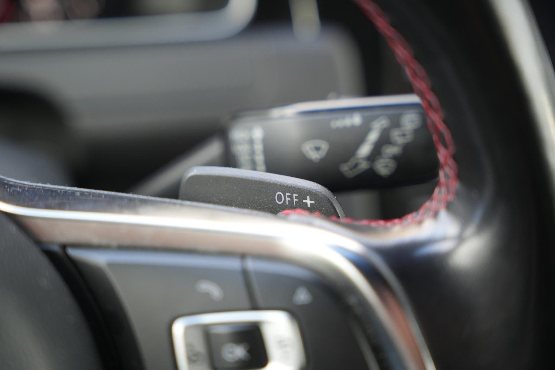 Volkswagen Golf 2.0 TSI GTI Performance 2017 Metallic indium grey (X3X3) 31